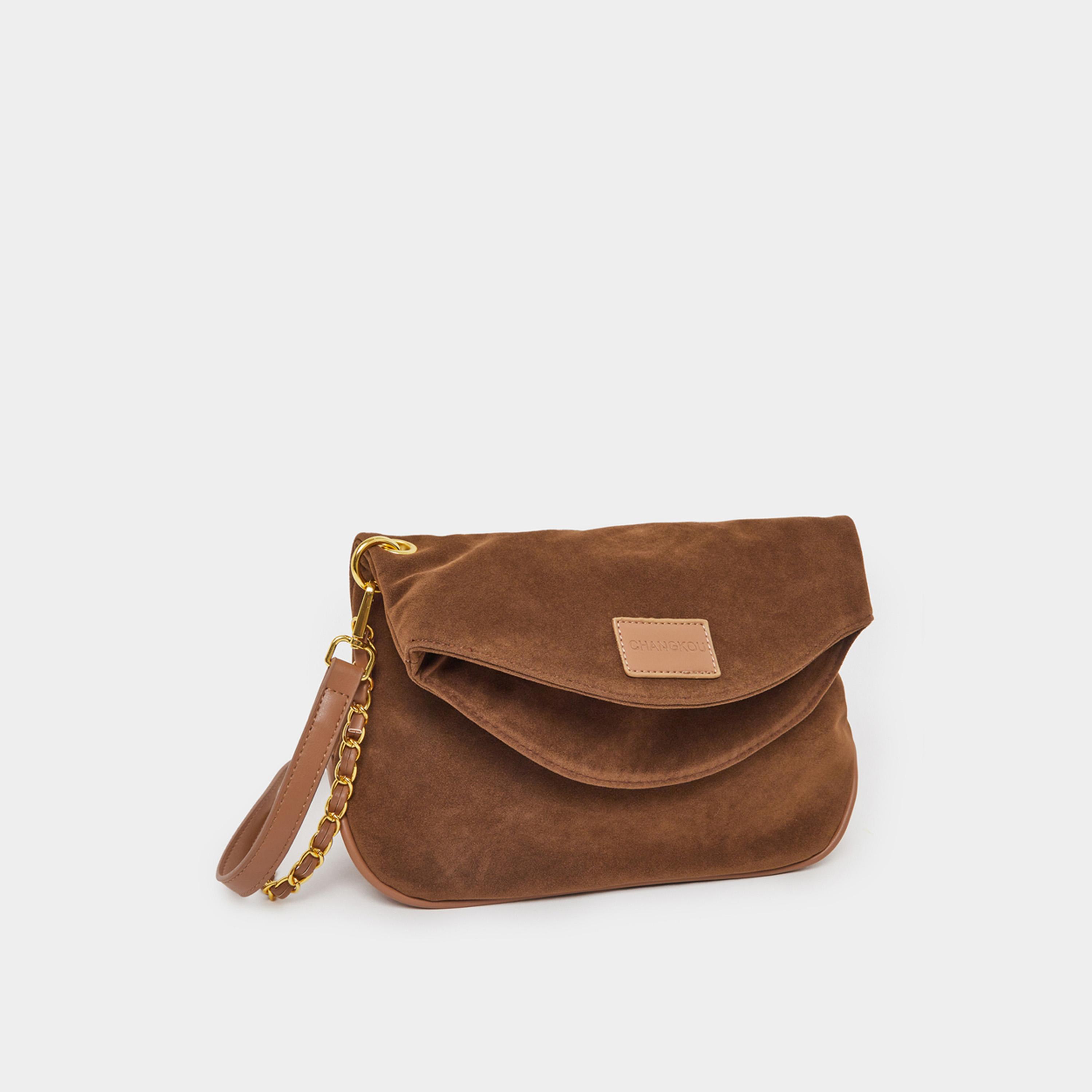 ستايلي - حقيبة كروس بودي بطية أمامية مع تفاصيل رقعة-women-bagsandwallets-handbags-image-1