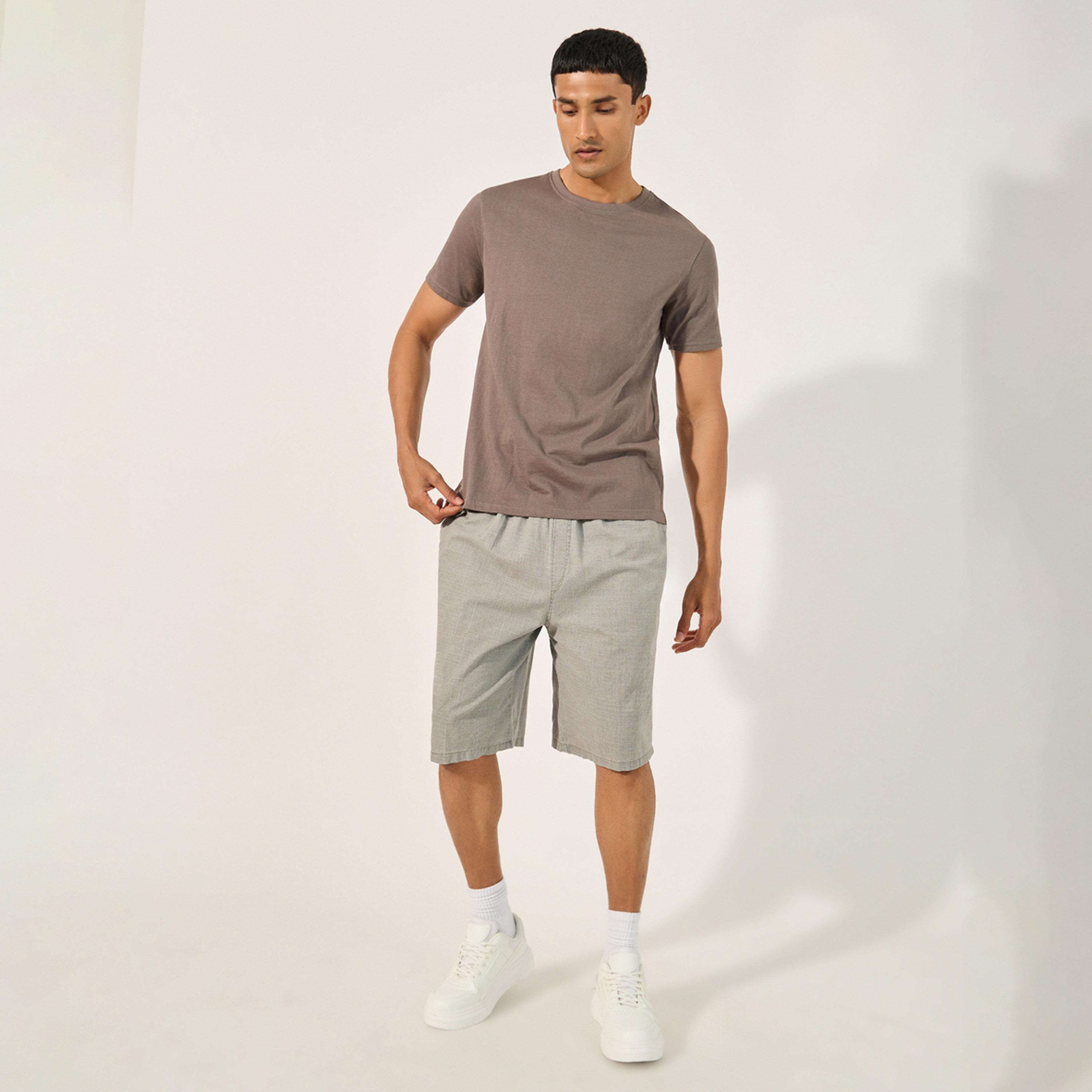 Styli Plain Loose Fit Shorts with Belt Loops-men-clothing-bottoms-shorts-image-2