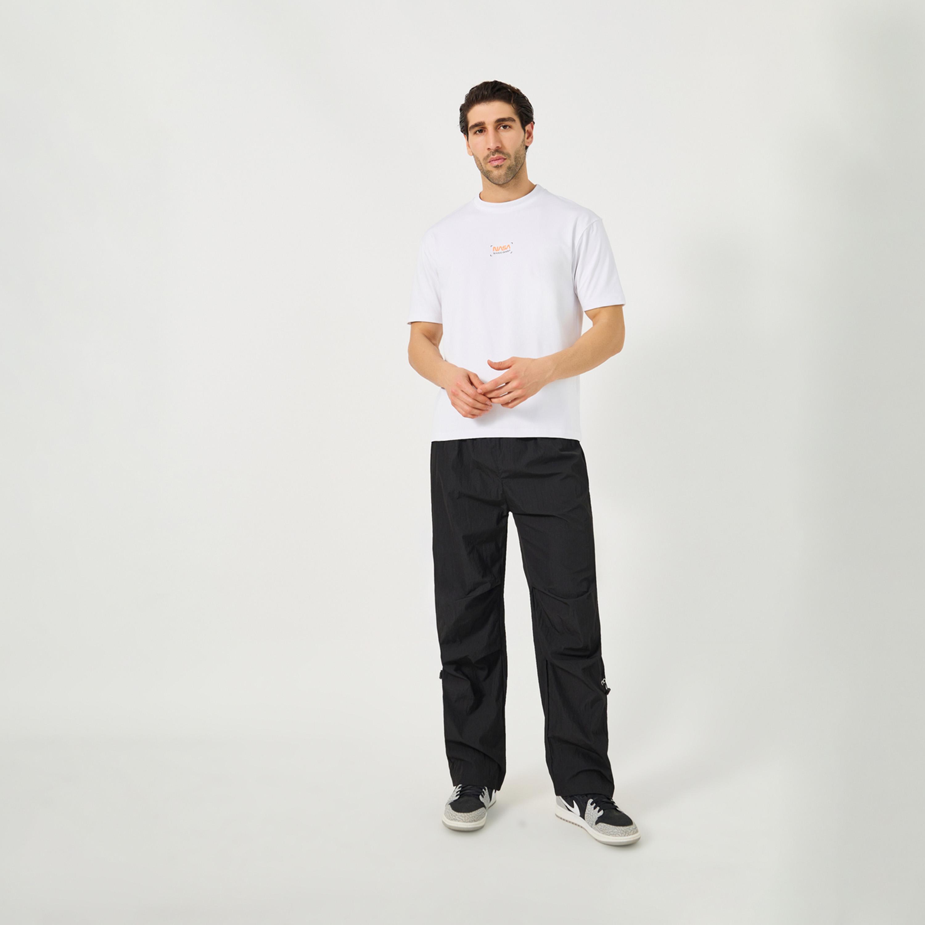Styli Oversized Parachute Pants With Drawstring-men-clothing-bottoms-jeans-image-2