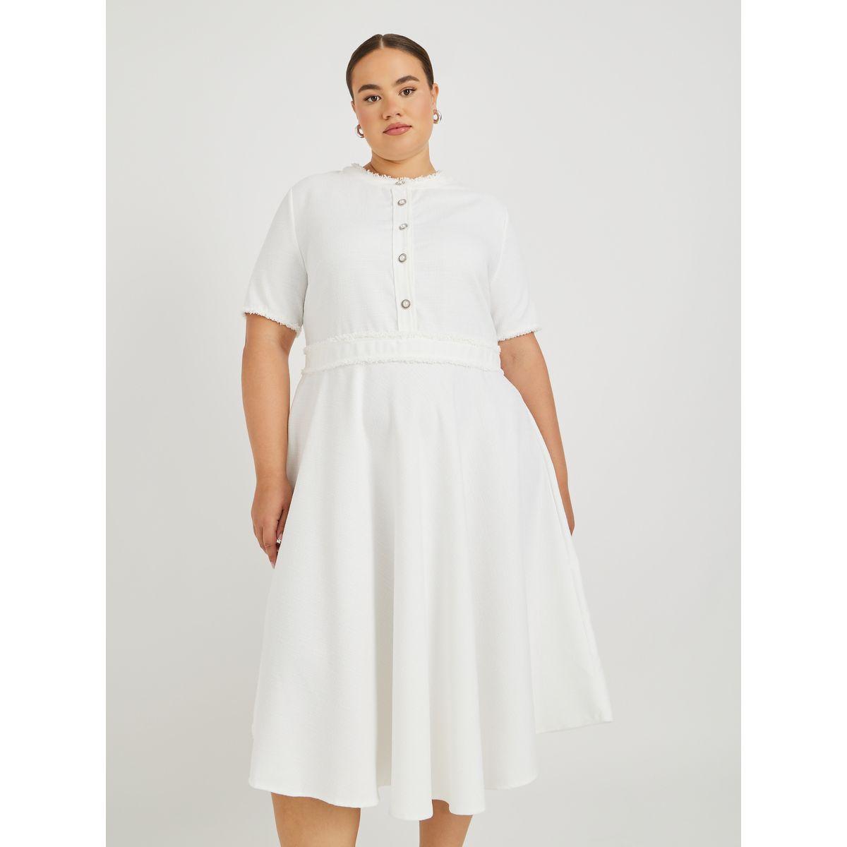 Styli Plus Size Solid Buttoned Short Sleeve A-Line Midi Dress-women-clothing-dresses-image-3