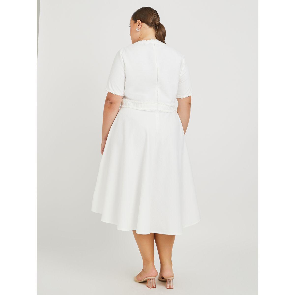 Styli Plus Size Solid Buttoned Short Sleeve A-Line Midi Dress-women-clothing-dresses-image-5