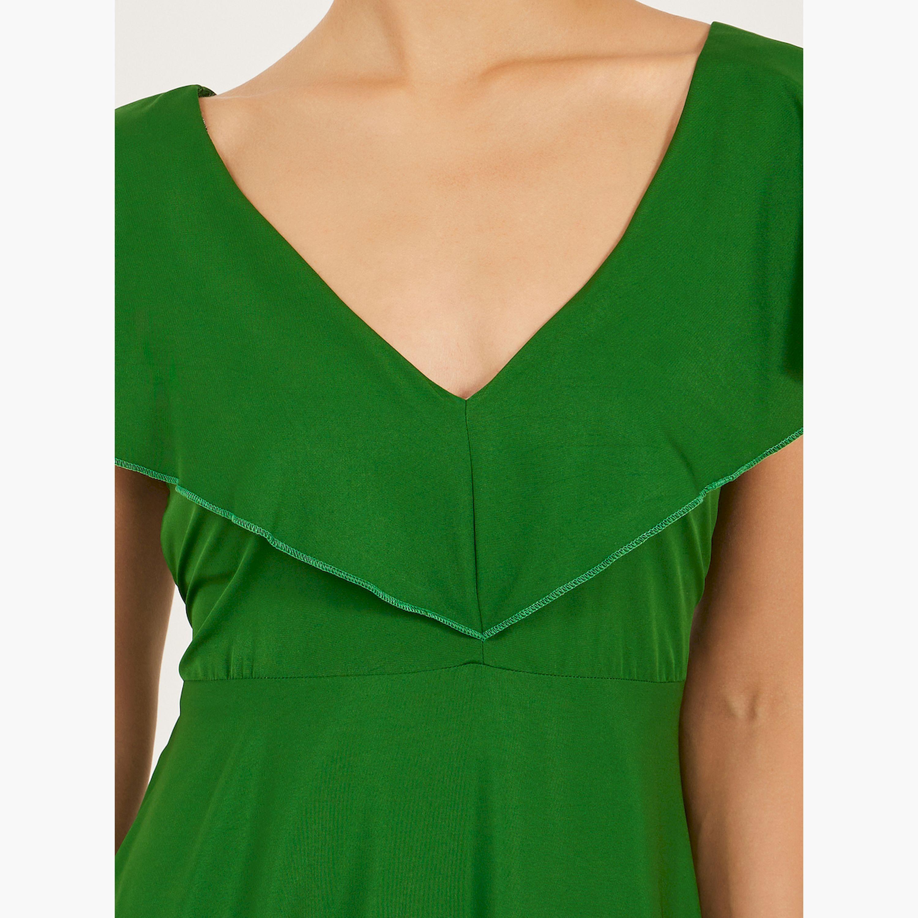 Styli Solid V-Neck A-Line Maxi Dress-women-clothing-dresses-image-4