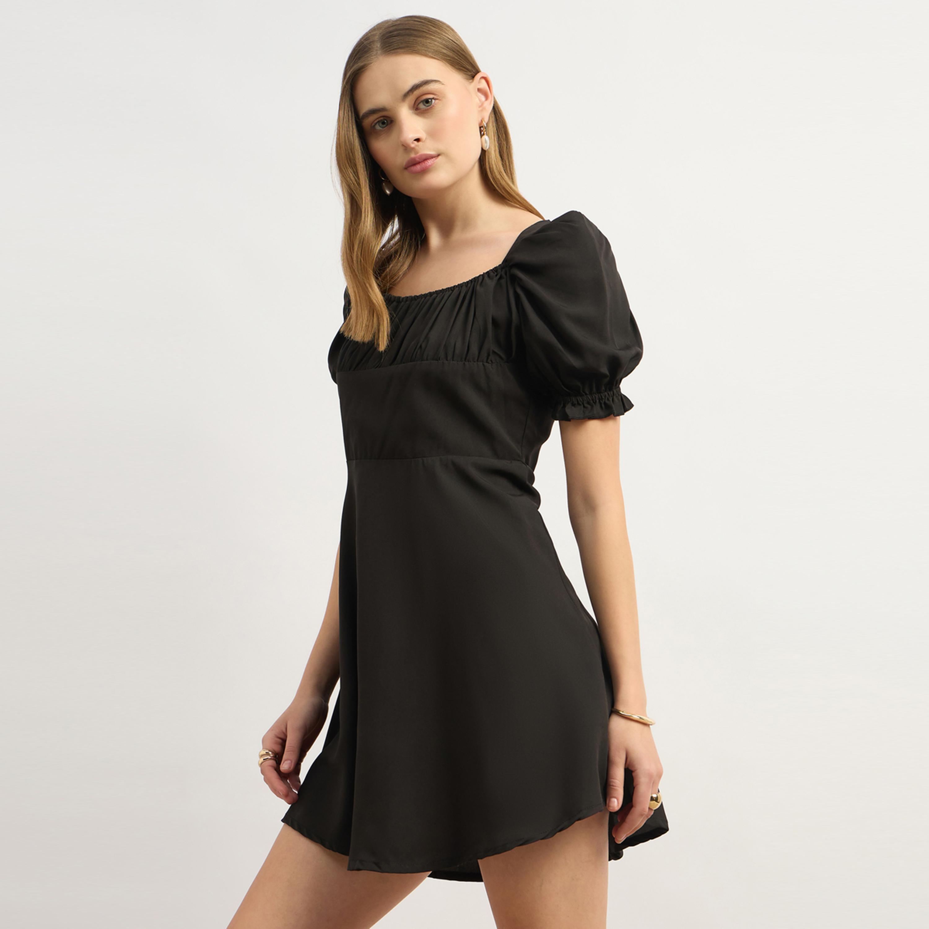 ستايلي - يو آند اف - فستان أسود من الكريب بأكمام منفوخة وقصة حرف A-women-clothing-dresses-image-3