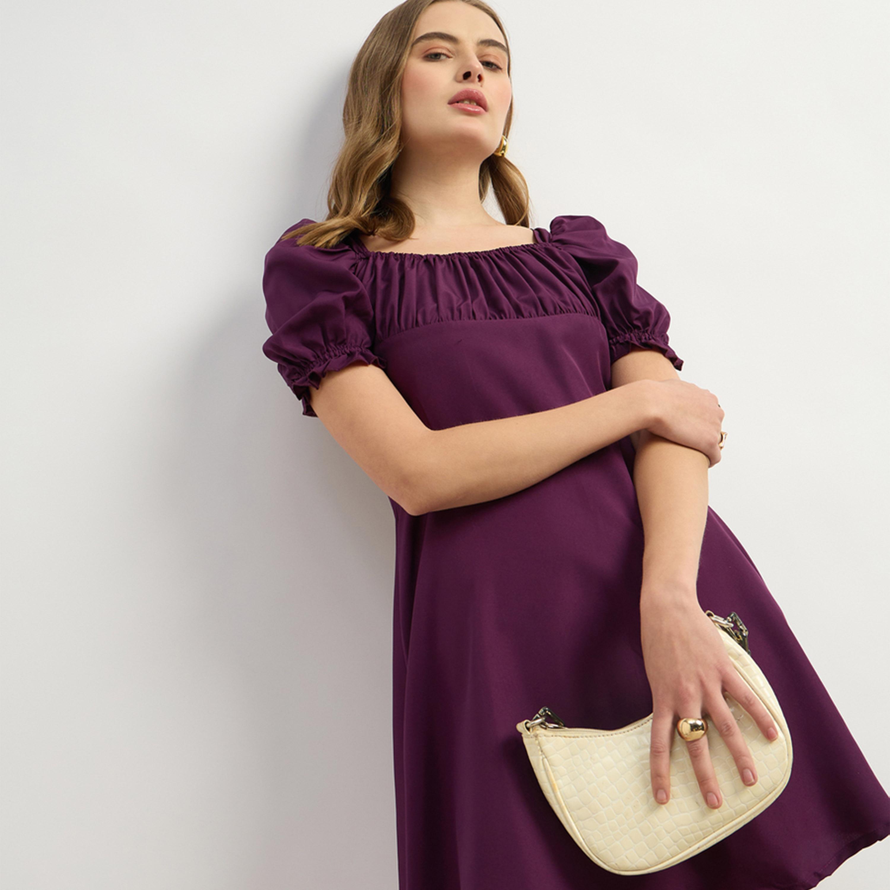 ستايلي - فستان سادة قصير بأكمام منفوخة وقصة A-women-clothing-dresses-image-6