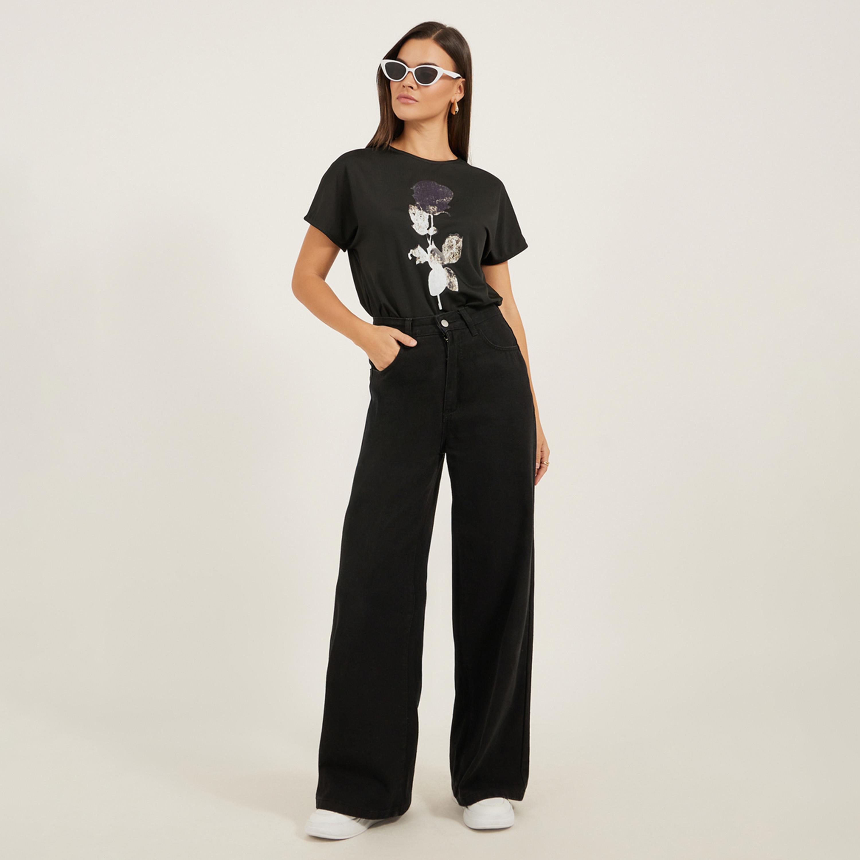 Styli Graphic Print Round Neck Regular Fit T-Shirt-women-clothing-tshirts-image-1