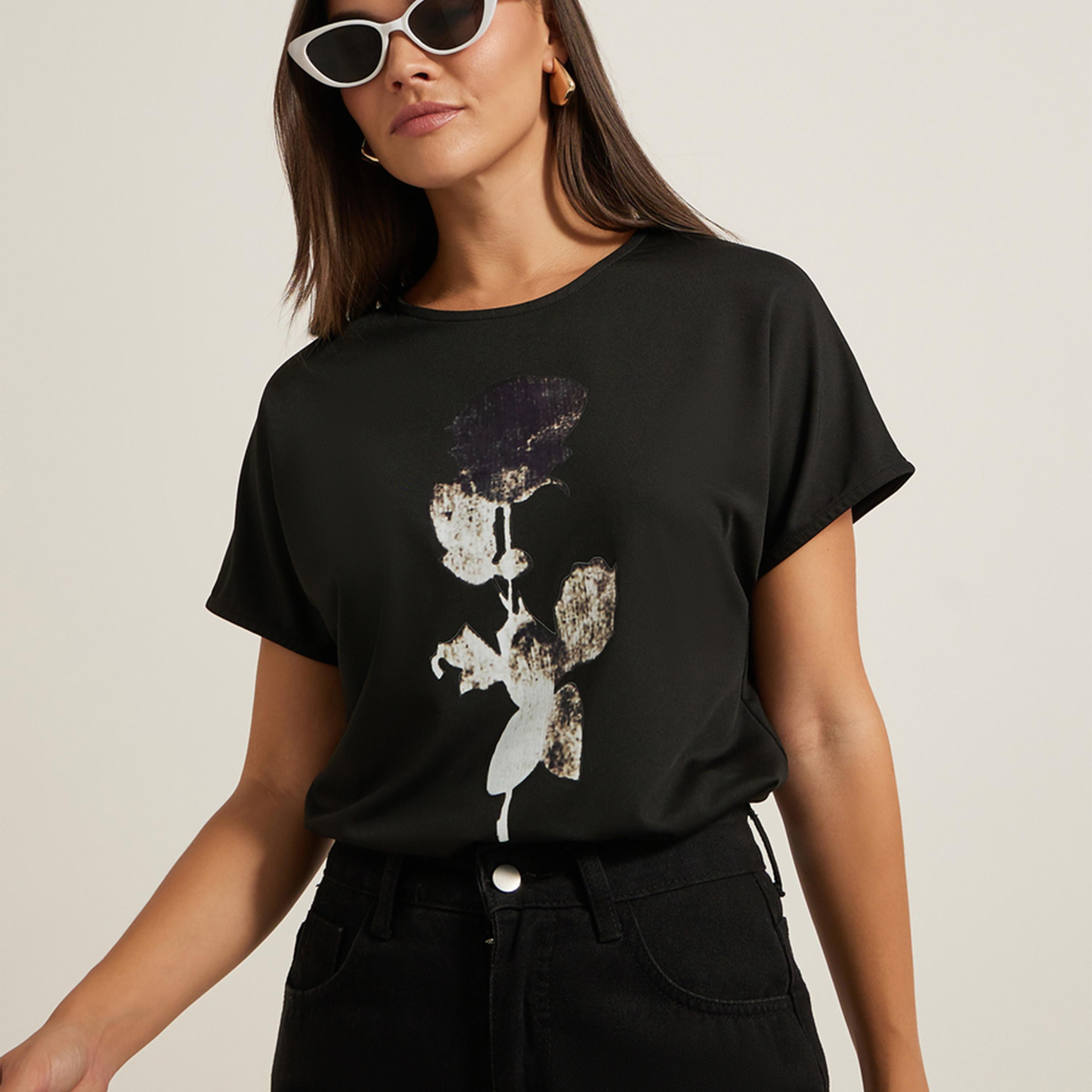 Styli Graphic Print Round Neck Regular Fit T-Shirt-women-clothing-tshirts-image-3