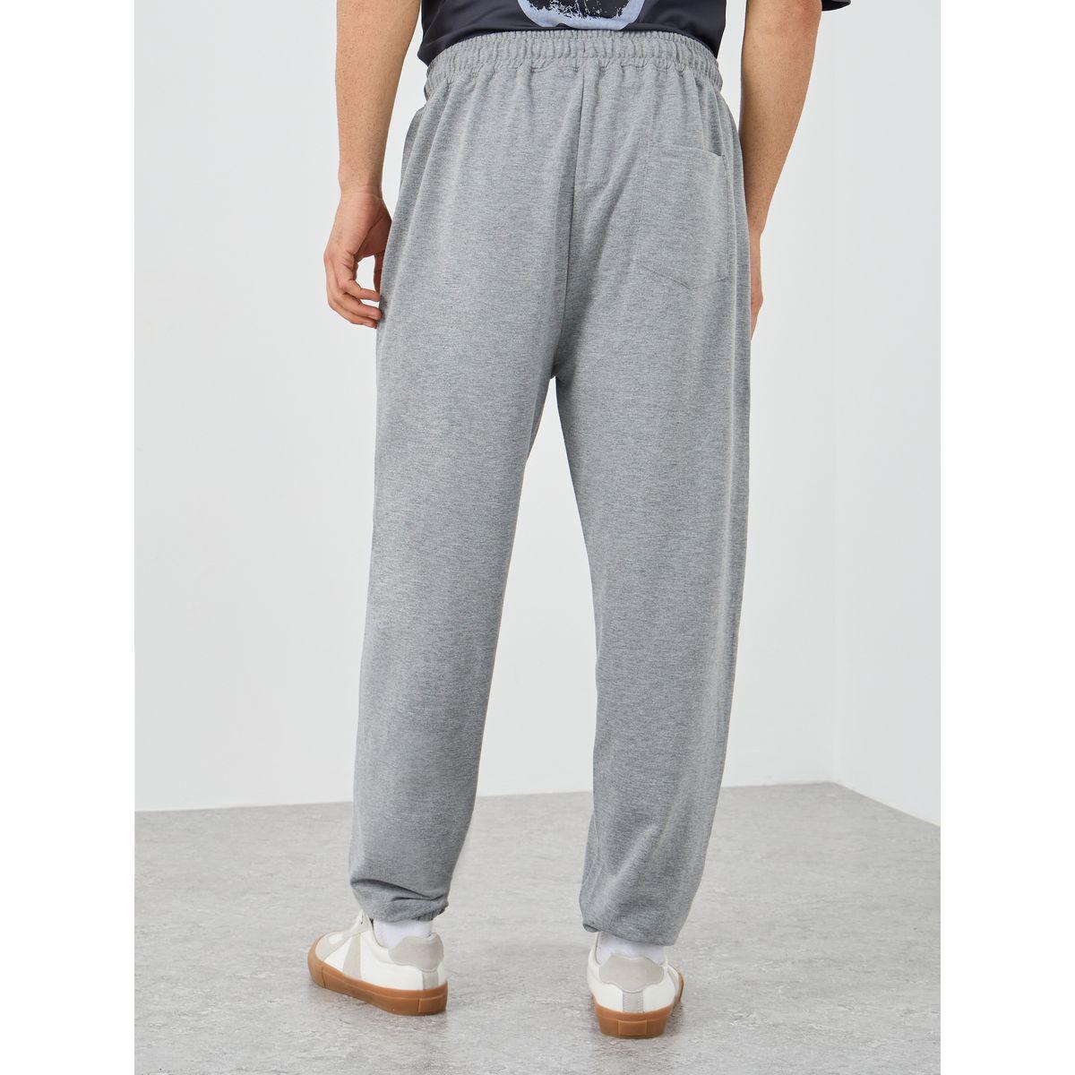 جوغر بقصة فضفاضة وأربطة-men-clothing-bottoms-joggers-image-4