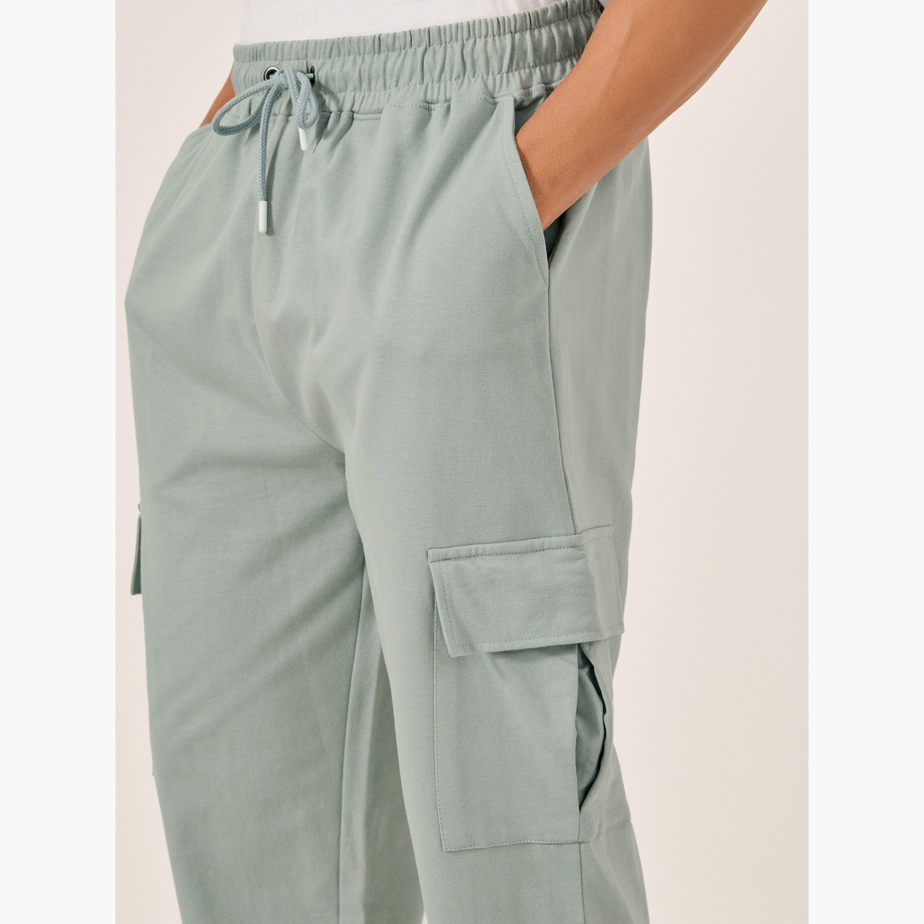 Styli Mid Rise Oversized Elasticated Hem Cargo Joggers-men-clothing-bottoms-joggers-image-4