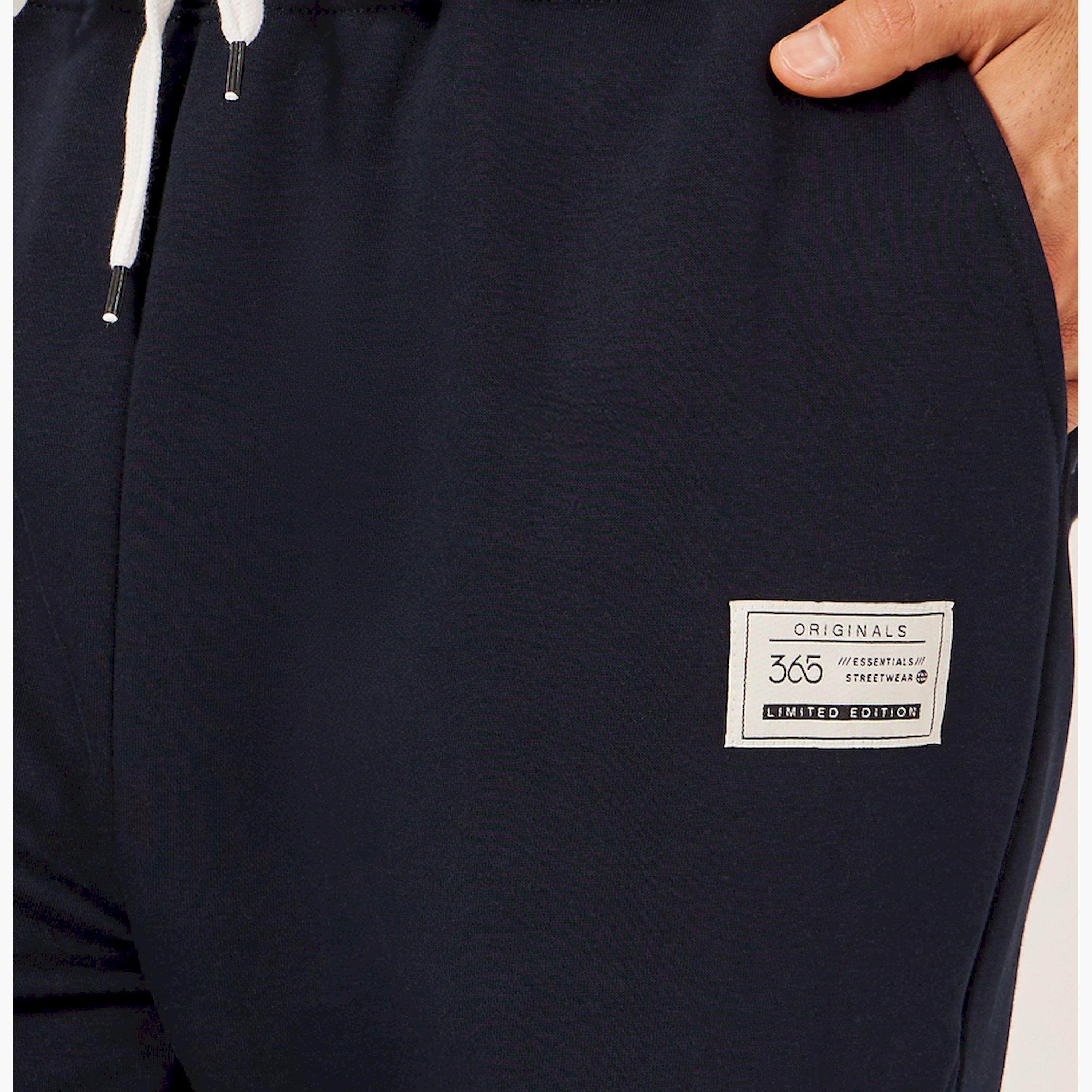 ستايلي - بنطال رياضي من الصوف بتفاصيل شارة مع رباط-men-clothing-bottoms-joggers-image-3