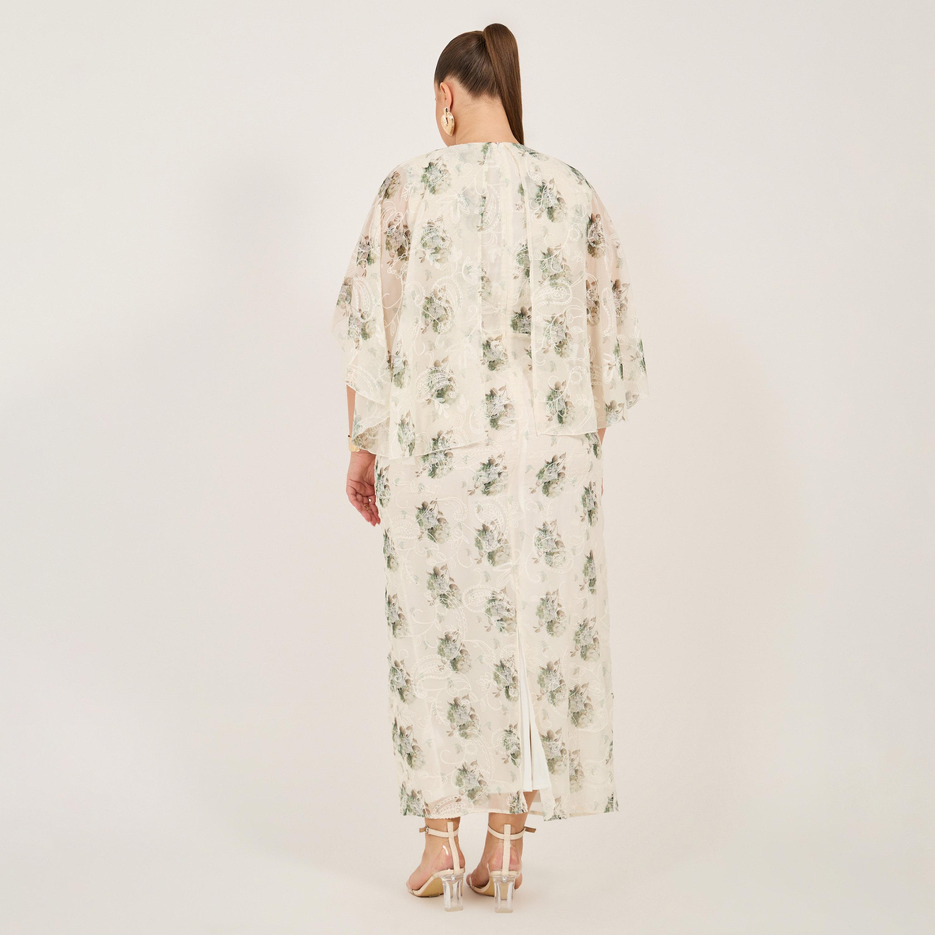 Styli Plus Size Printed Cape Sleeve Maxi Dress-women-clothing-dresses-image-5
