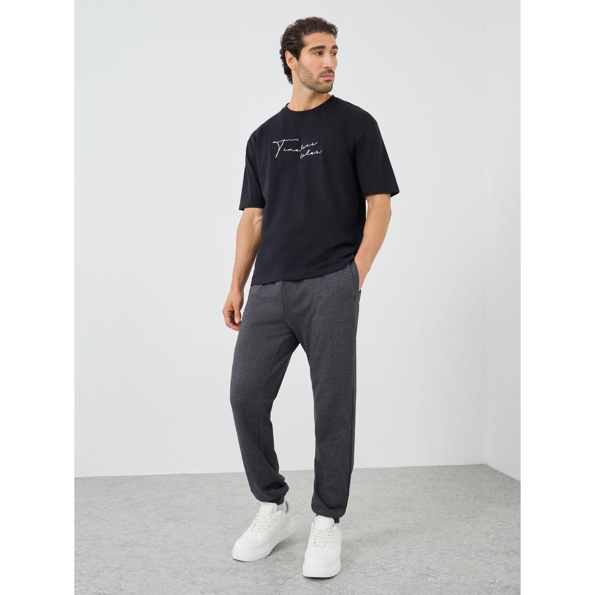 جوغر بقصة سليم فت وأربطة-men-clothing-bottoms-joggers-image-2