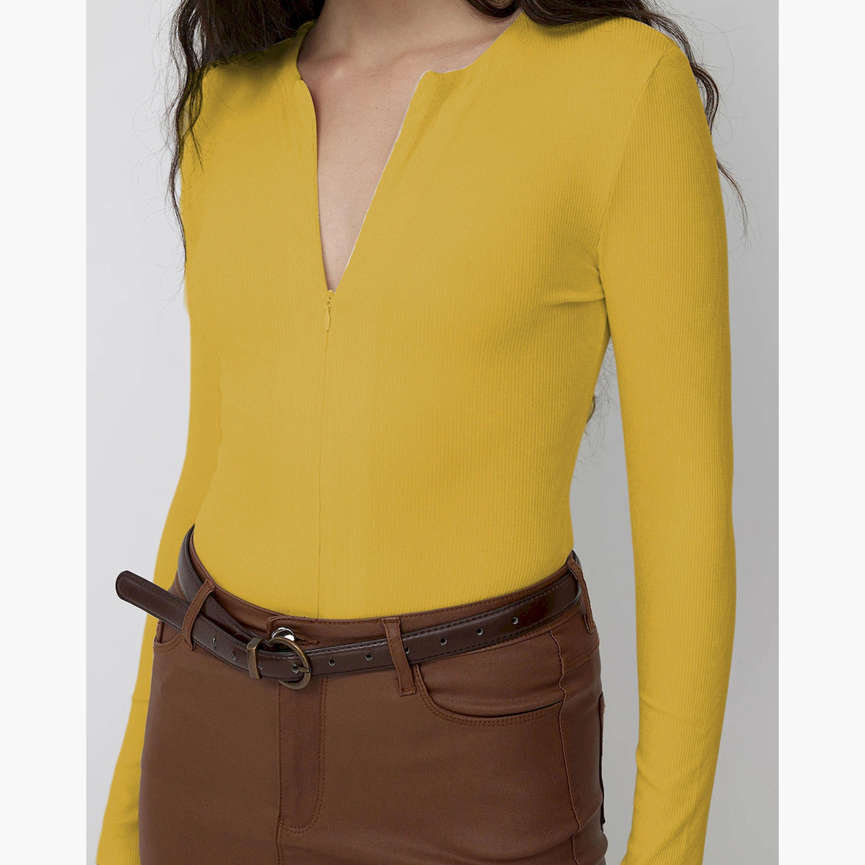 كوتي × ستايلي - تي شيرت نسائي ضيق ومضلع بأكمام طويلة ورقبة على شكل حرف V - الأصفر-women-clothing-tshirts-image-5