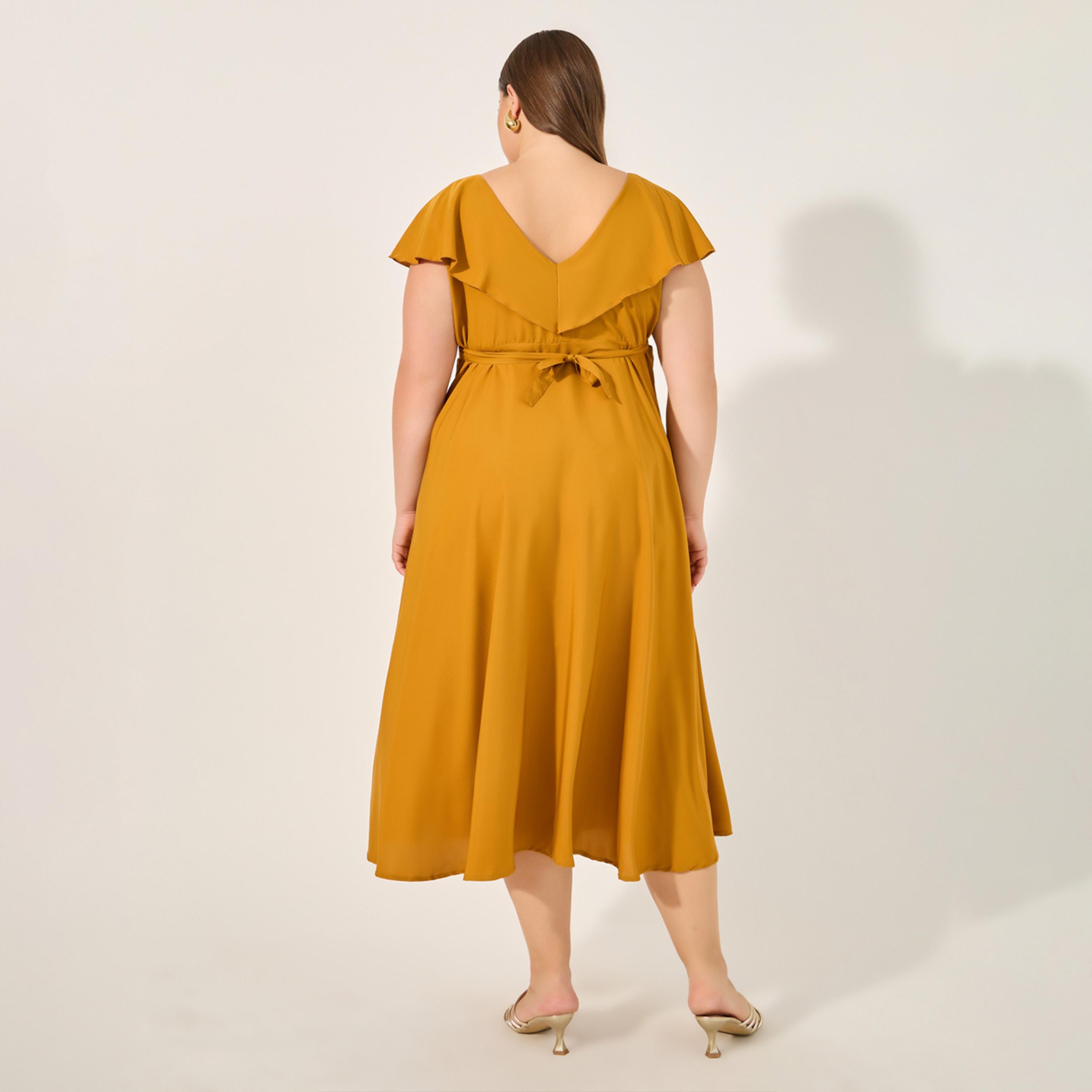 Styli Plus Size Solid Pintuck Detail A-Line Midi Dress-women-clothing-dresses-image-5
