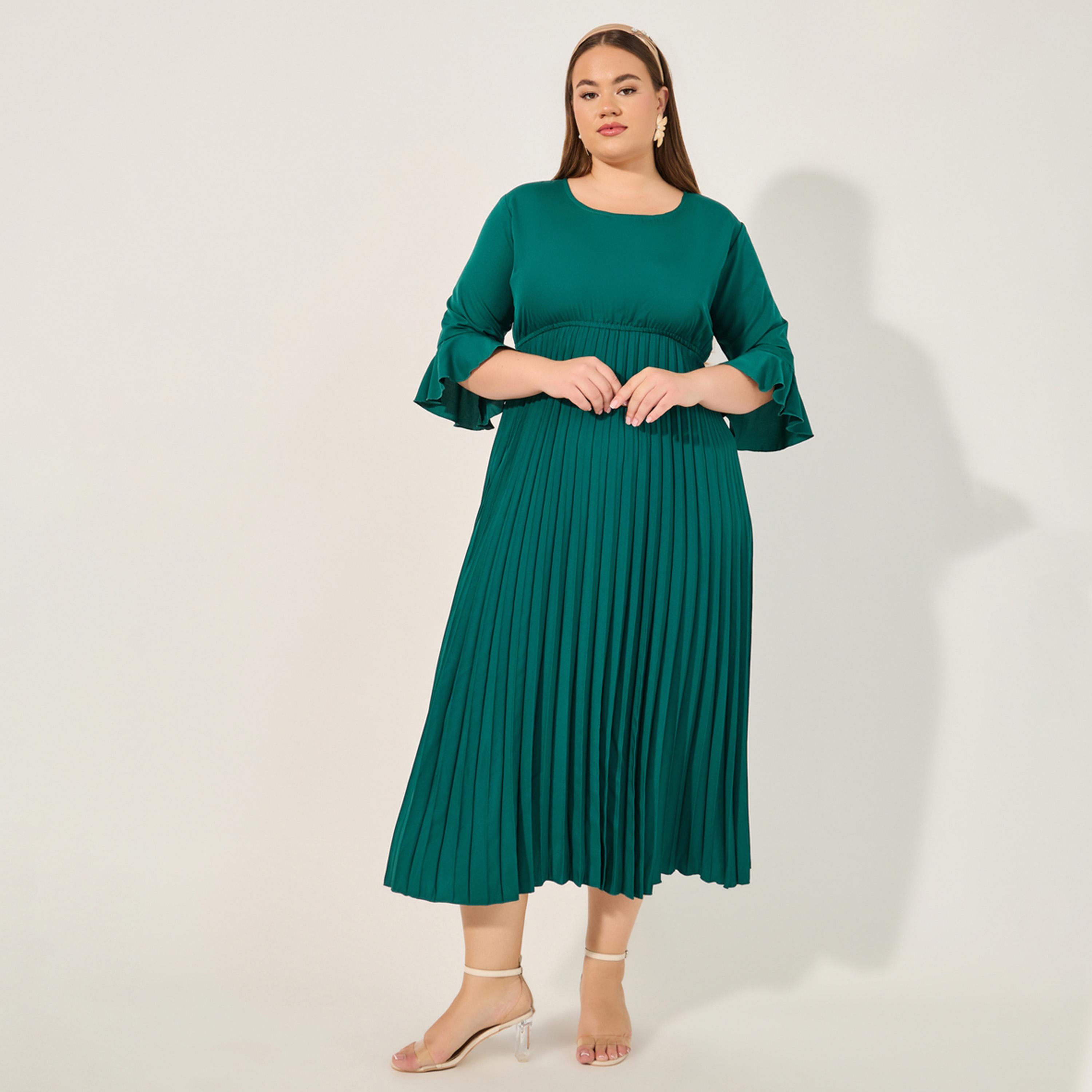 Styli Plus Size Solid Accordion Pleated A-Line Maxi Dress-women-clothing-dresses-image-2