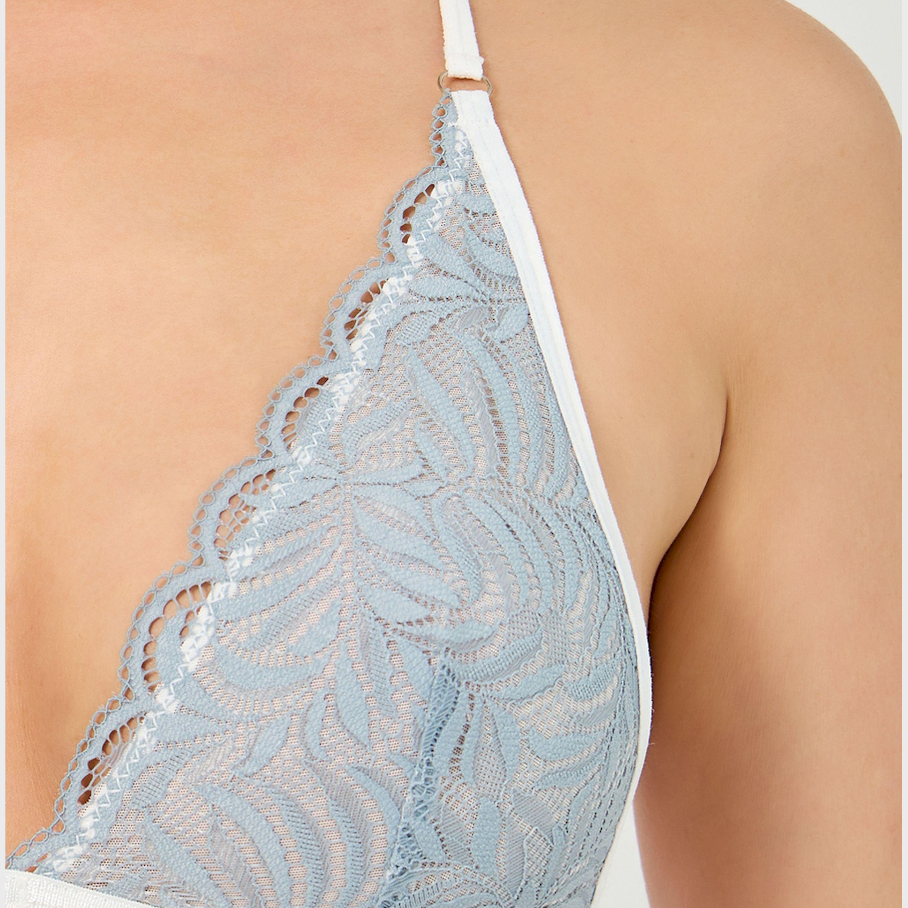 ستايلي - حمالة صدر من الدانتيل بإغلاق أمامي وحافة متعرجة-women-clothing-lingerie-bras-image-3