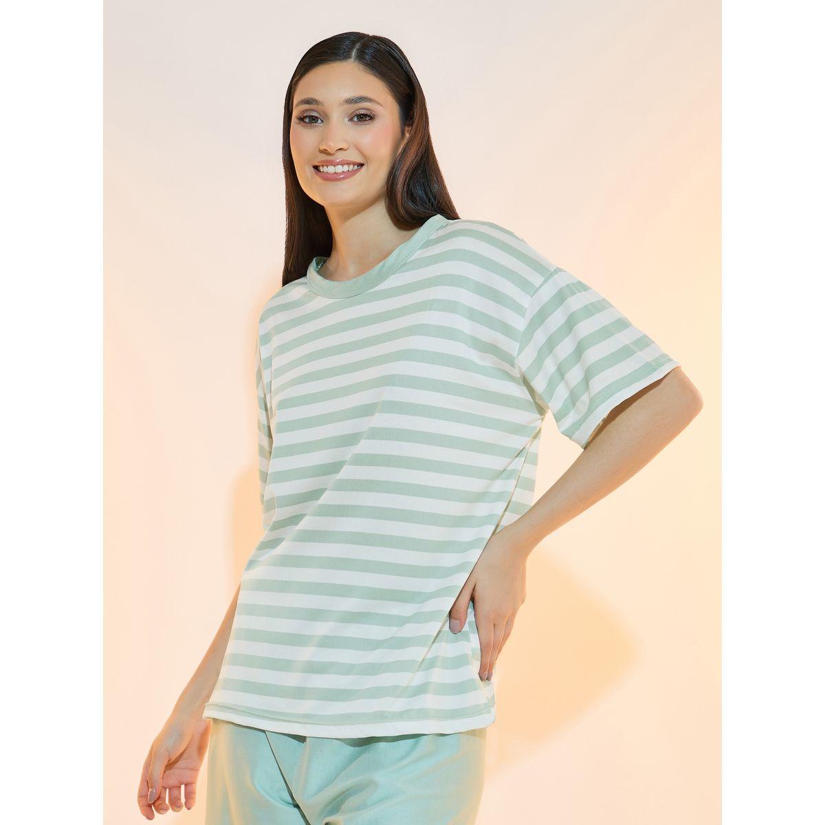 طقم من شورت وتيشيرت مخطط بأكتاف منخفضة-women-clothing-nightwear-pyjamas-shortsets-image-2