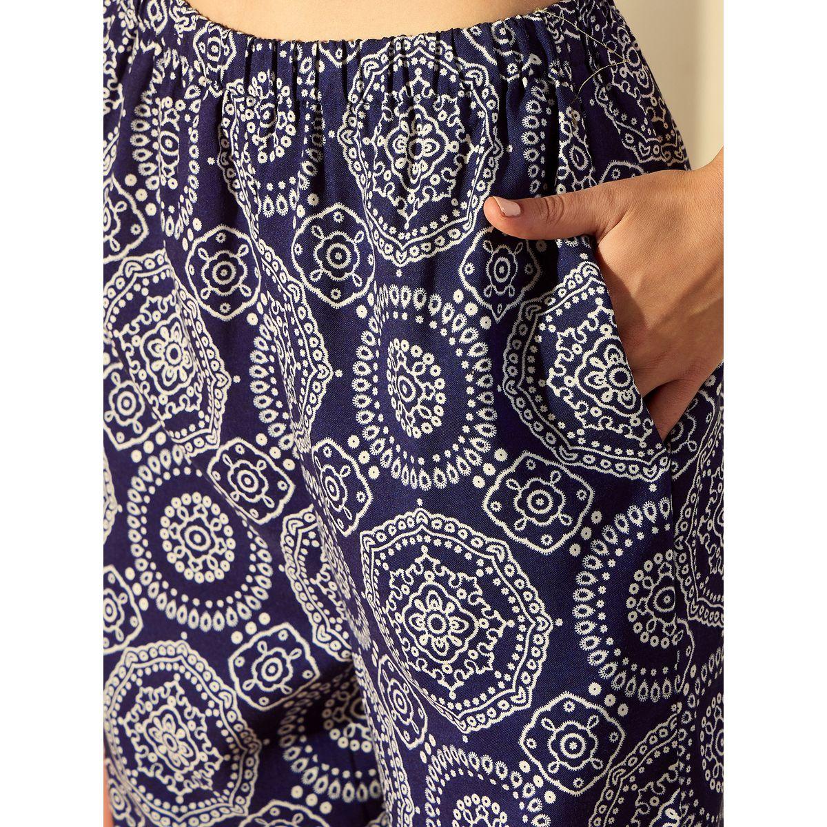 Kassually X Styli  All Over Print Shirt and Side Slit Detail Pants Co-Ords-women-clothing-coordsets-image-5