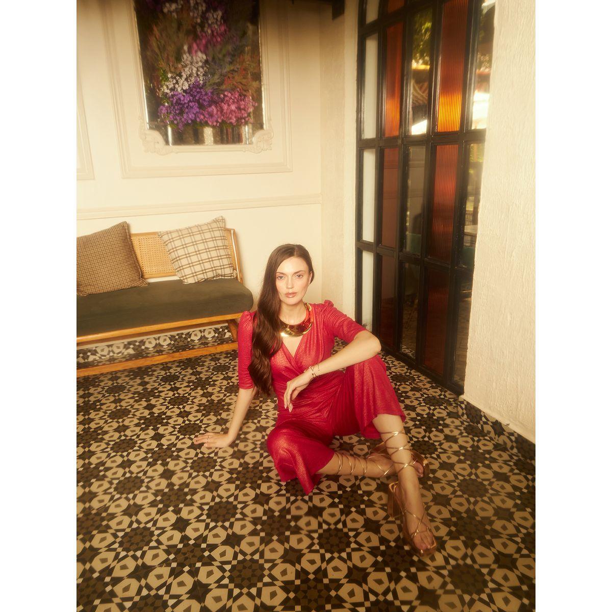جمبسوت بتفاصيل فويل ونمط لف كَسوالي × ستايلي-women-clothing-jumpsuits-image-8