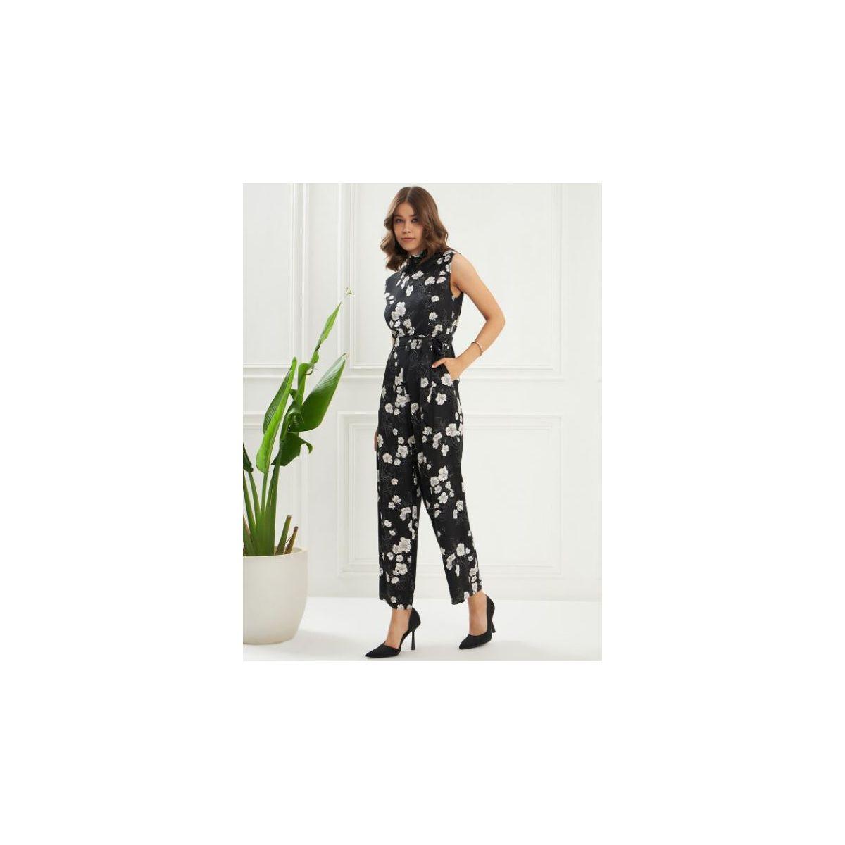 Kassually X Styli  Floral Print Self Tie-Belt Jumpsuit-women-clothing-jumpsuits-image-4