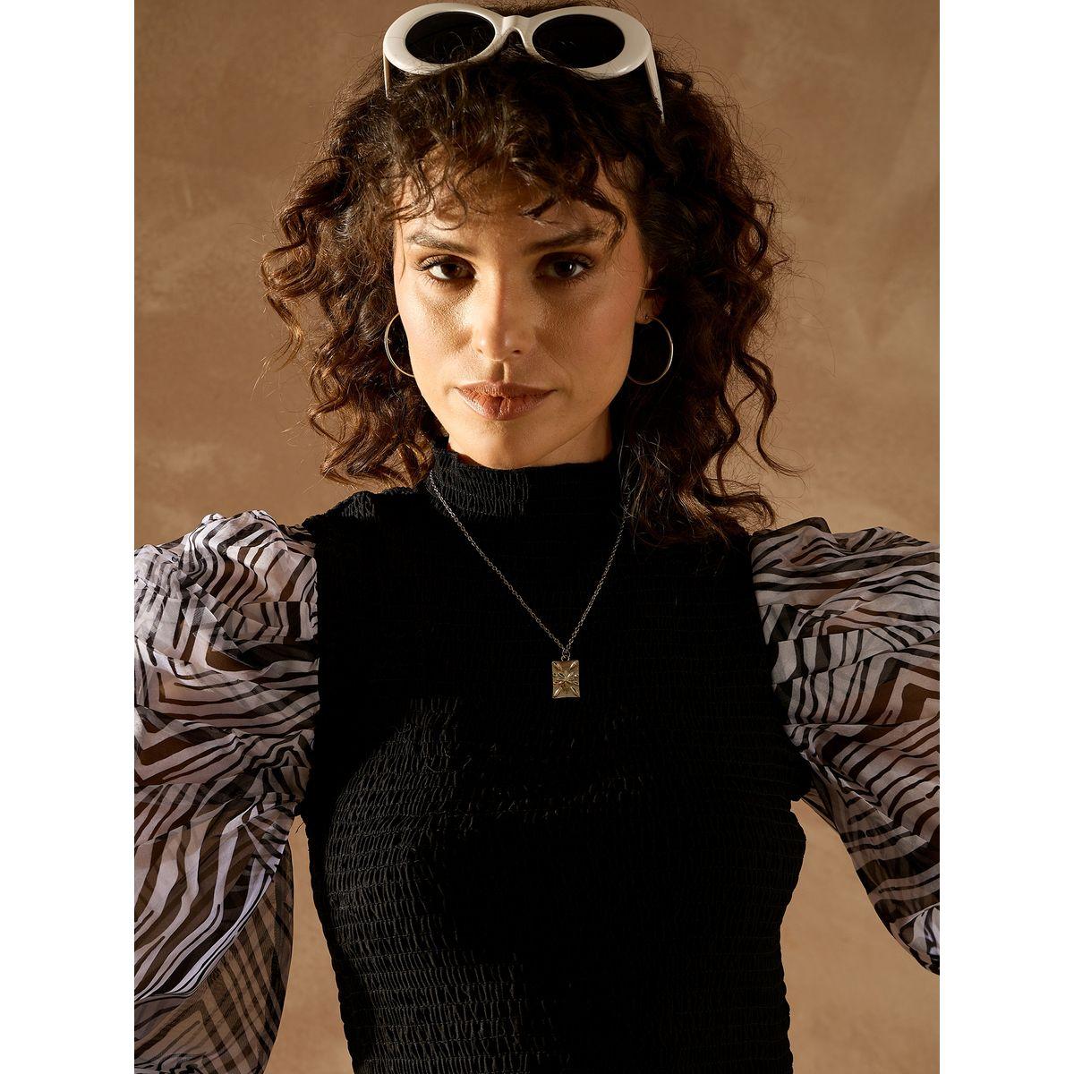 بلوزة قصيرة بتفاصيل بارزة الملمس مع أكمام منفوخة كَسوالي × ستايلي-women-clothing-shirtsandblouses-blouses-image-4