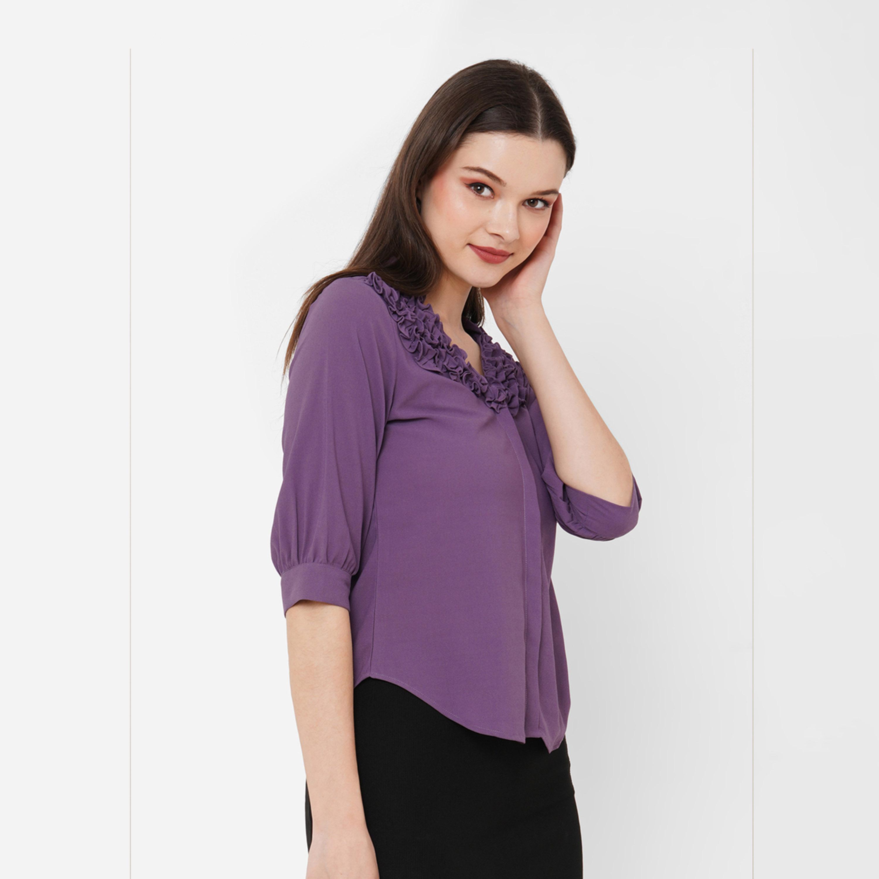 ميش ستايلي - قميص بقصّة عادية وفتحة رقبة على شكل V وتفاصيل كشكشة-women-clothing-shirtsandblouses-shirts-image-3