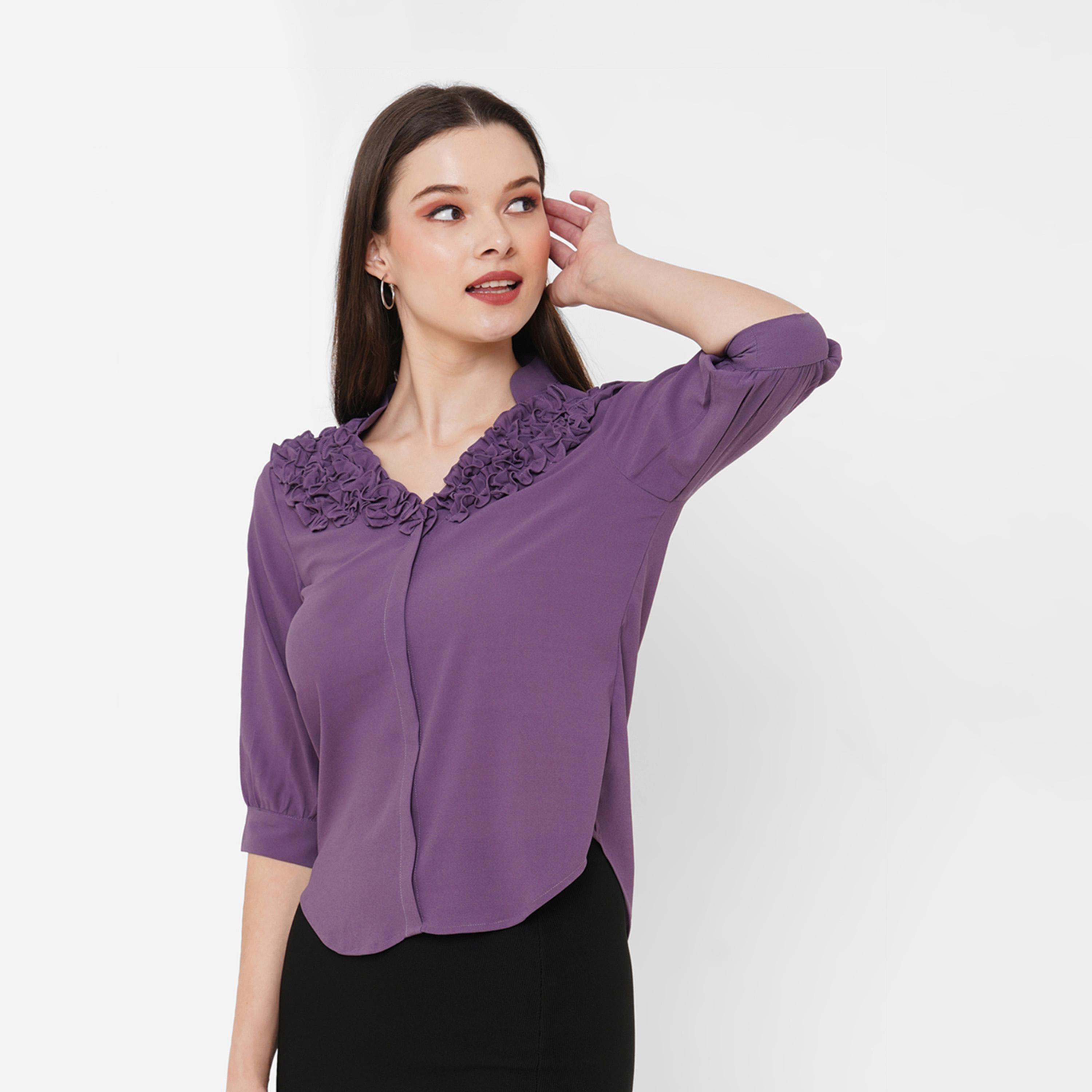 ميش ستايلي - قميص بقصّة عادية وفتحة رقبة على شكل V وتفاصيل كشكشة-women-clothing-shirtsandblouses-shirts-image-4