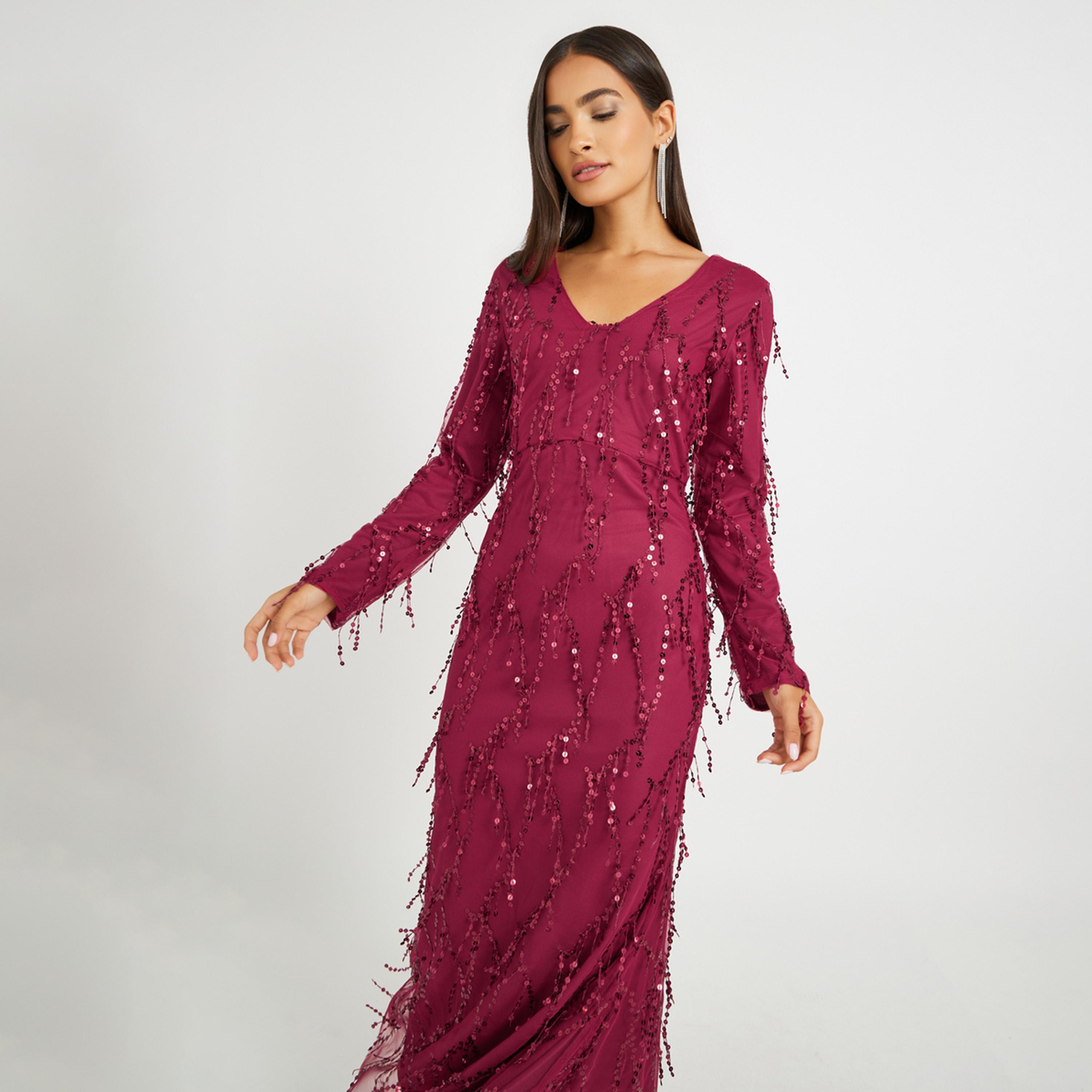 ستايلي - فستان ماكسي بحافة حورية البحر بأكمام طويلة ومزين بالترتر-women-clothing-dresses-image-3