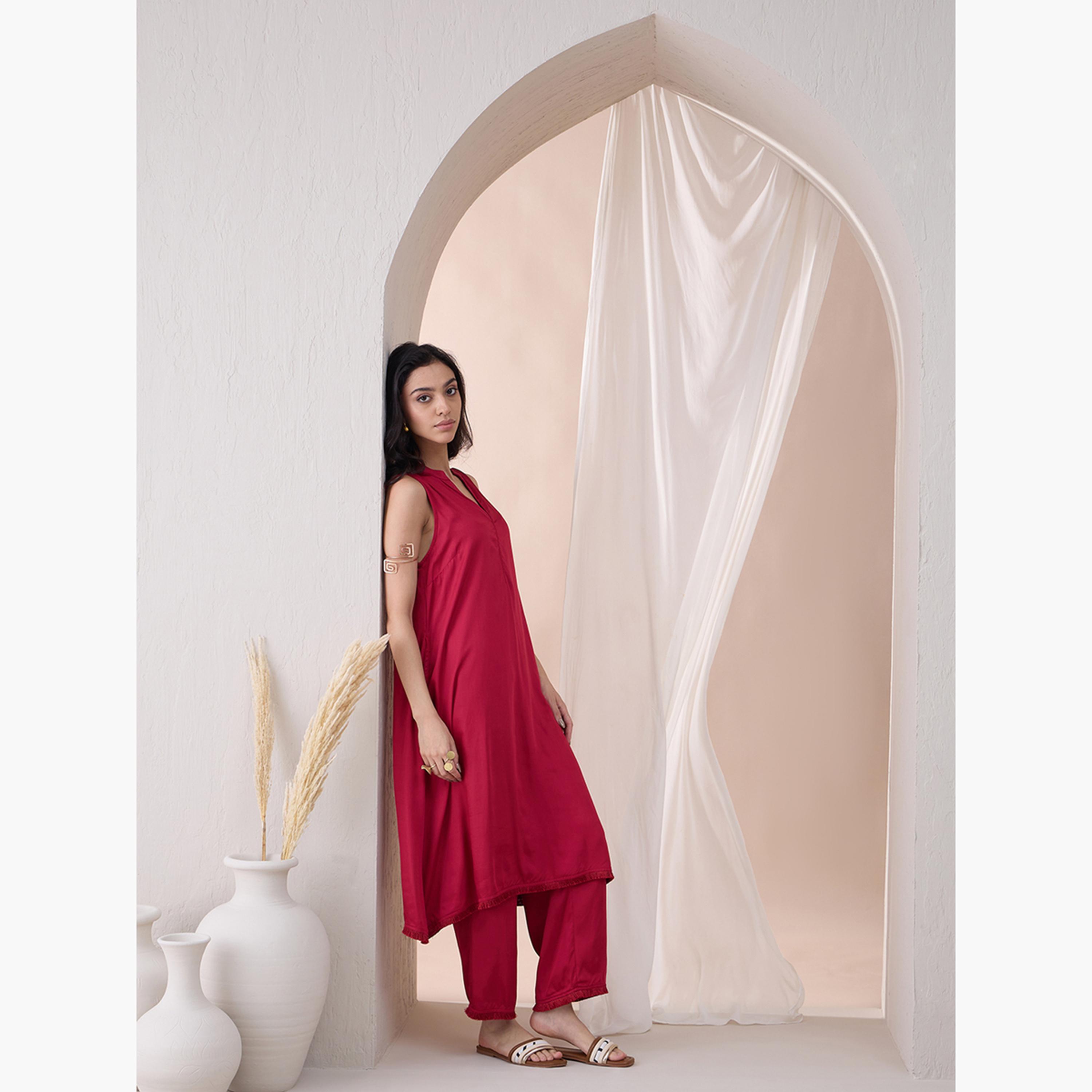 فيميلا × ستايلي - طقم قميص كورتا طويل بدون أكمام وياقة ماندرين مع بنطال مستقيم-women-clothing-coordsets-image-6