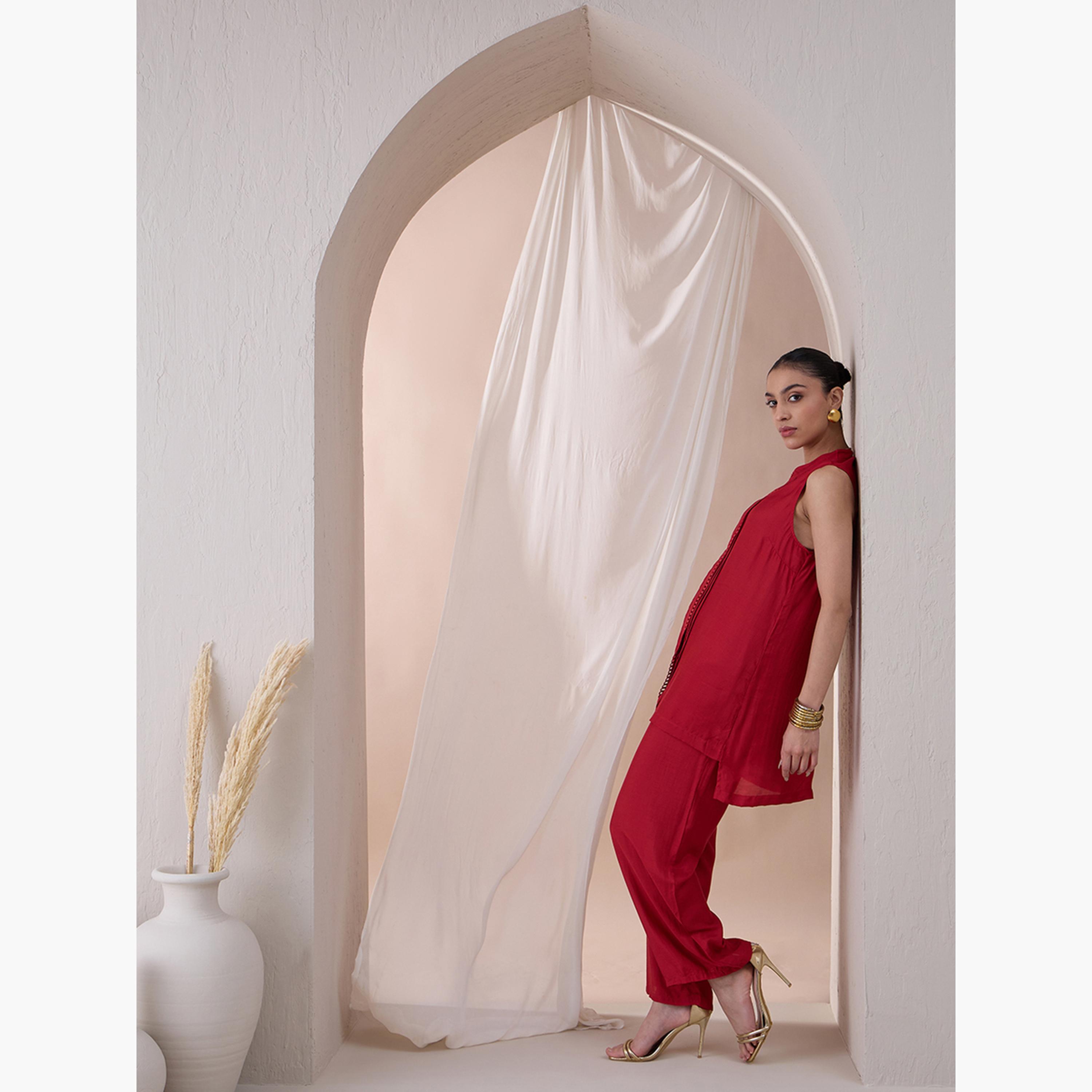 فيميلا × ستايلي - سترة بدون أكمام بحواف صدفية مع بنطال مستقيم-women-clothing-coordsets-image-6