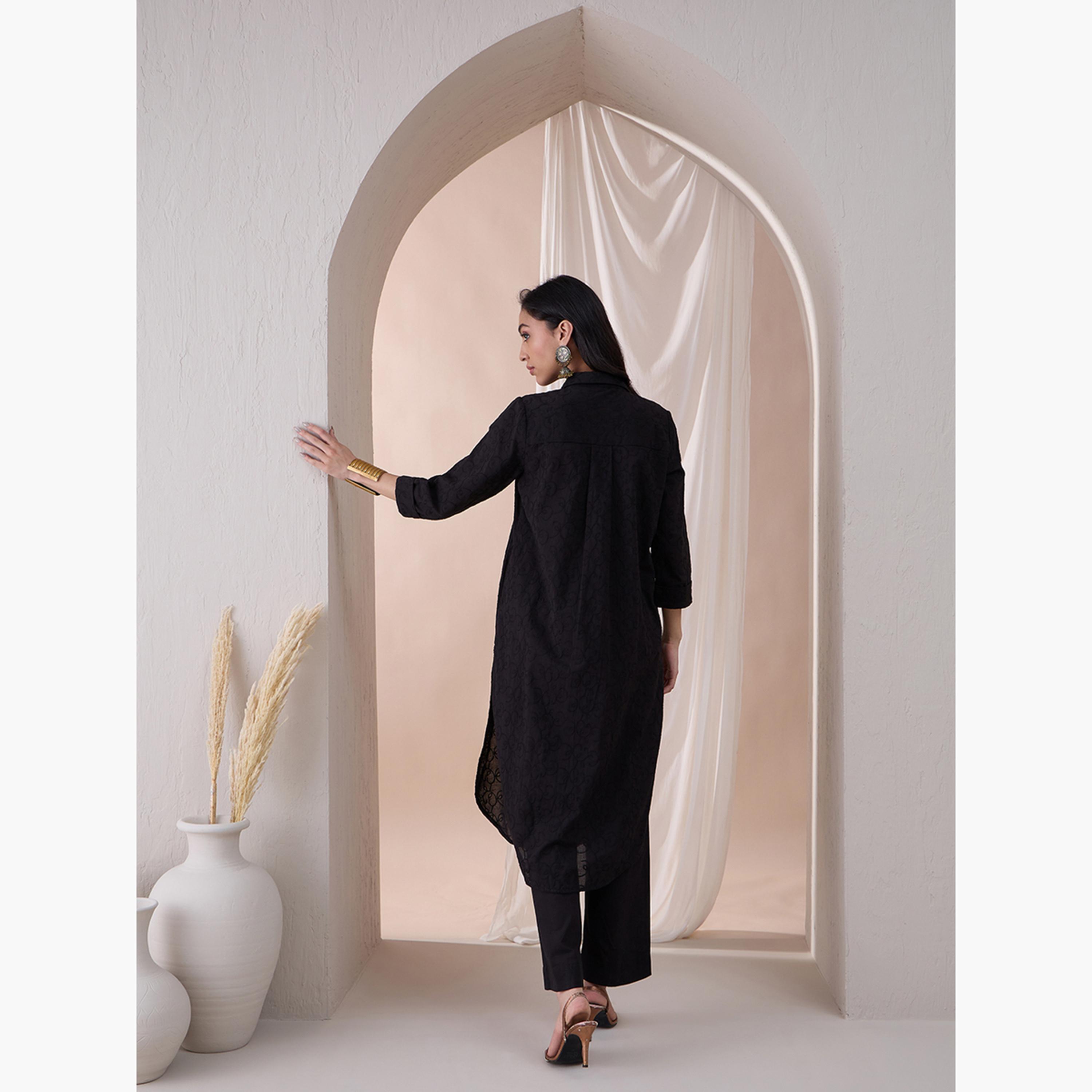 فيميلا × ستايلي - سترة مطرزة بياقة ماندرين مع بنطال مستقيم-women-clothing-coordsets-image-2