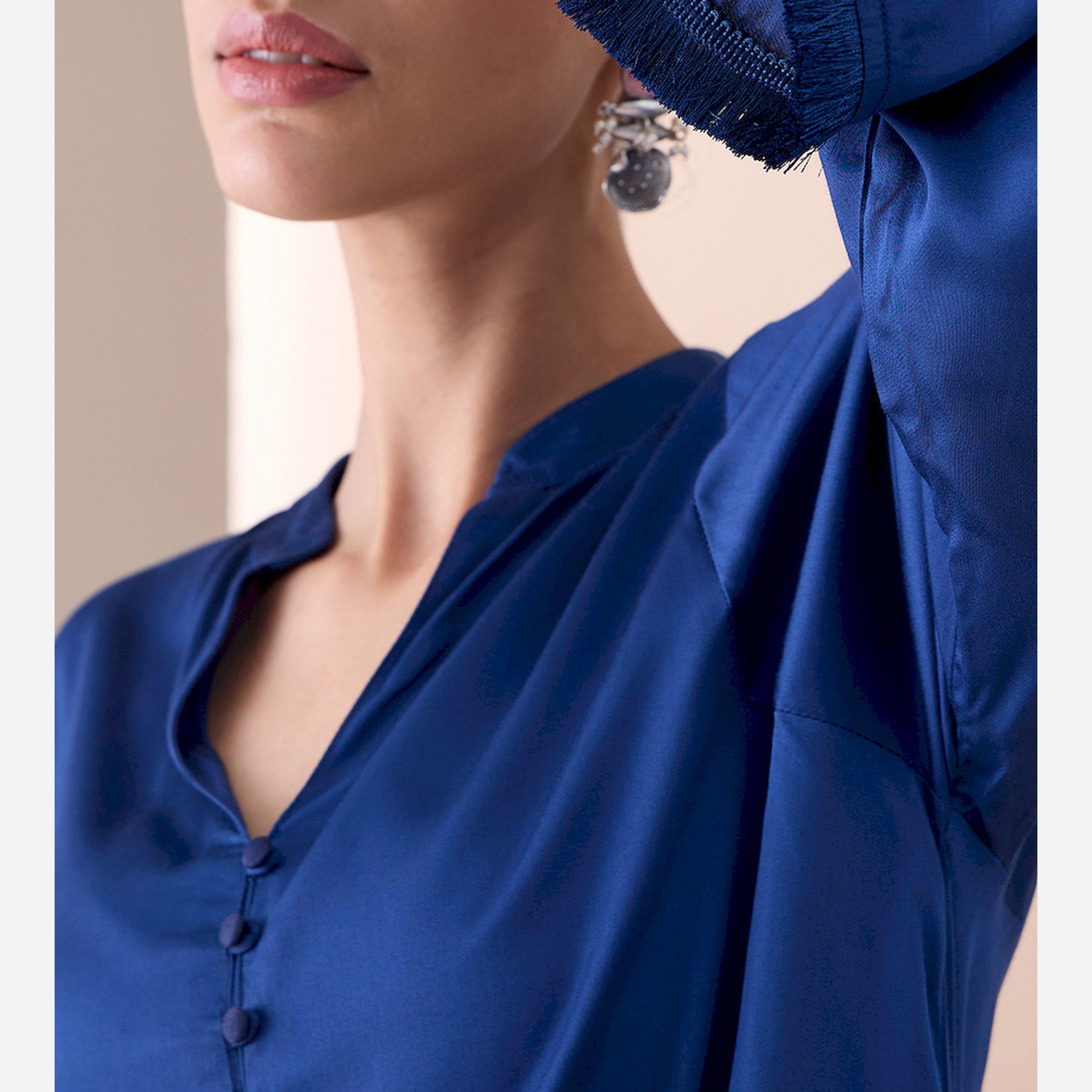 فيميلا × ستايلي -طقم قميص كورتا بتفاصيل أزرار وحاشية شراشيب مع بنطال مستقيم-women-clothing-coordsets-image-4