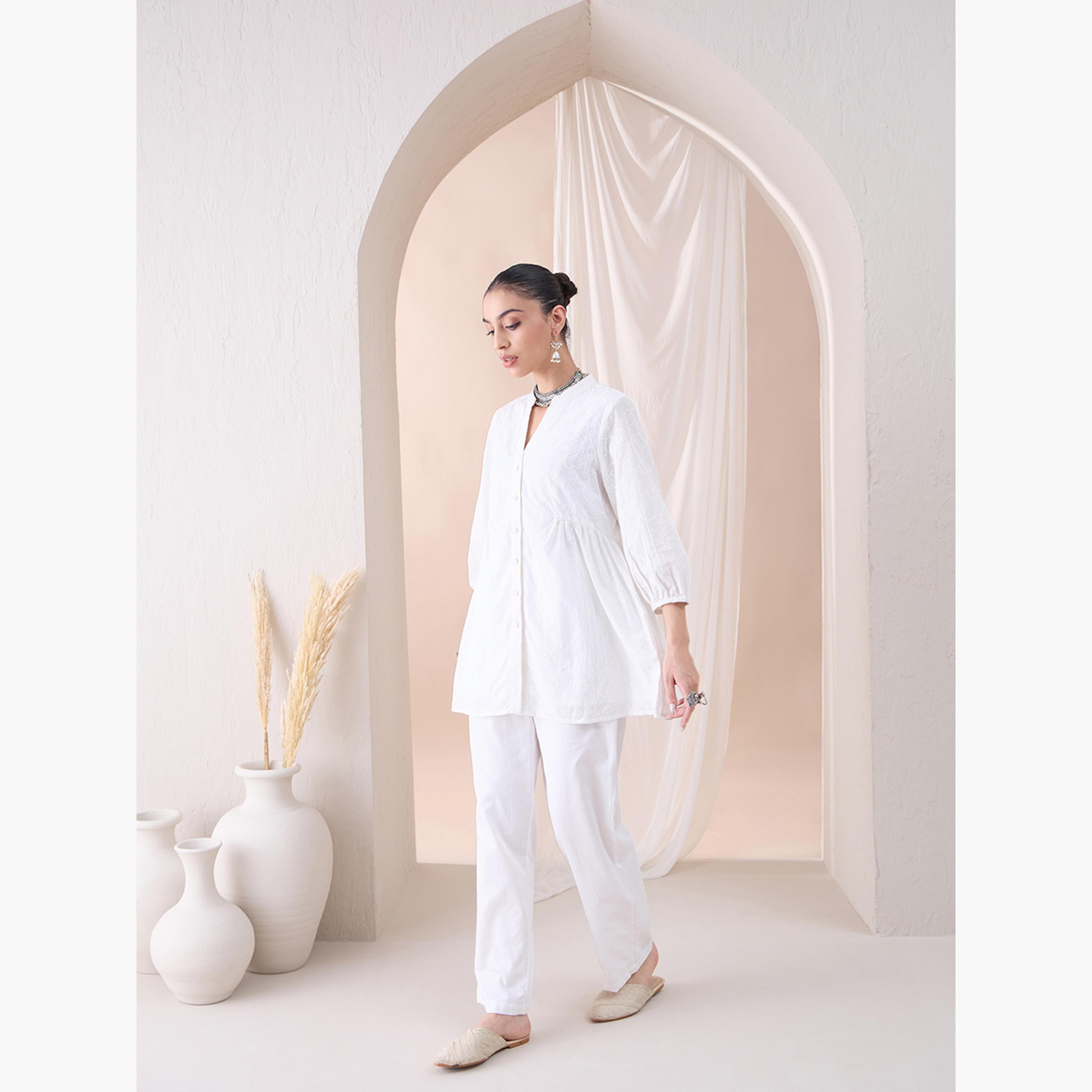 Femmella X Styli Embroidered Down Cotton Tunic With Straight Pant Co-Ords-women-clothing-coordsets-image-3