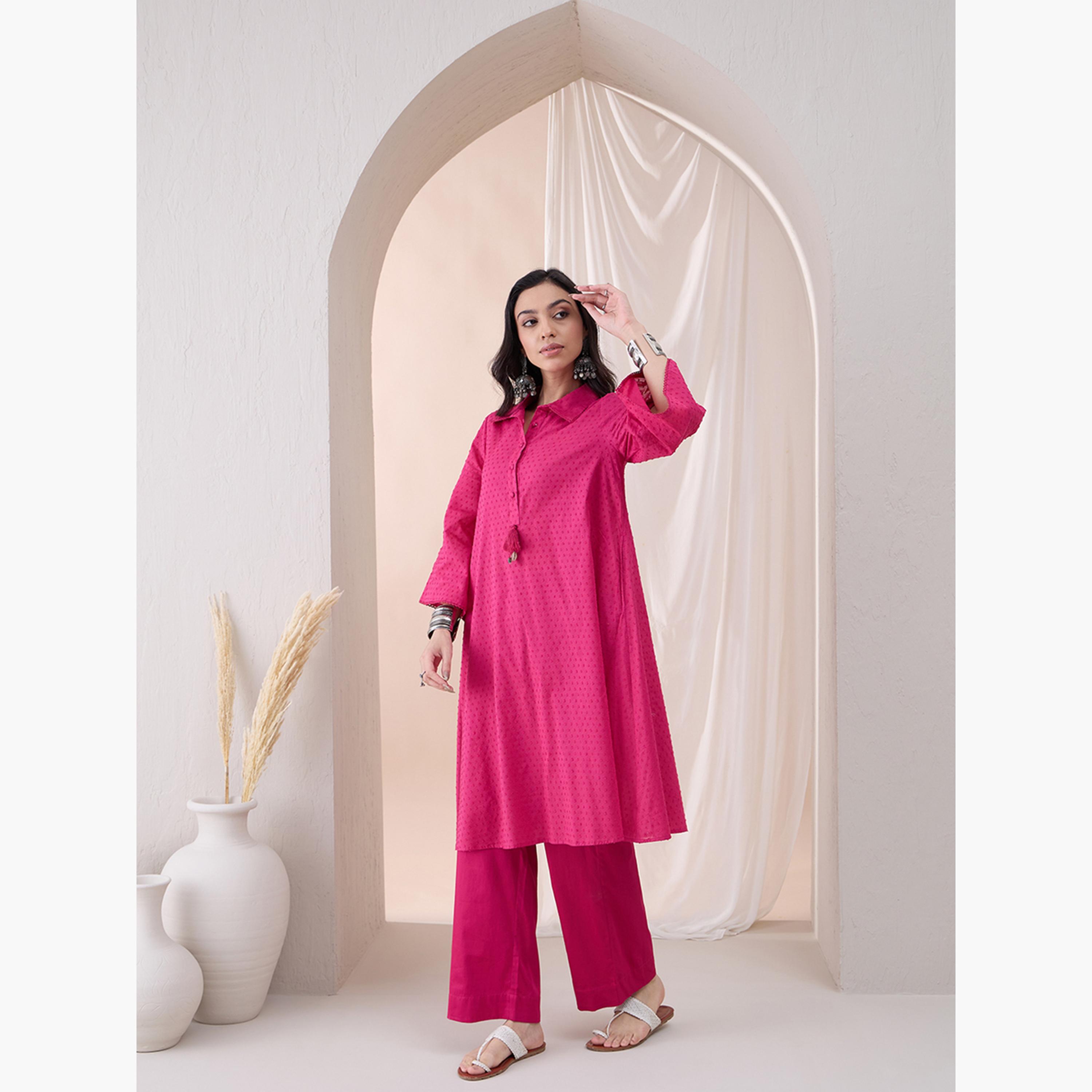 Femmella X Styli Cotton Textured Dobby Tassel Detail Tunic With Straight Pant Co-Ords-women-clothing-coordsets-image-3