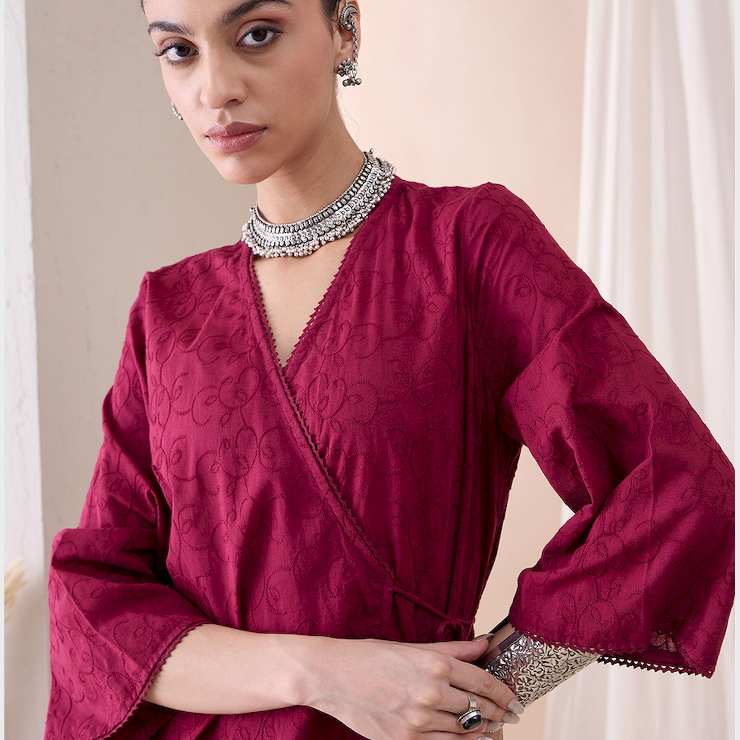Femmella X Styli Embroidered Cotton V-Neck Wrap Kurta With Straight Fit Pant Set-women-clothing-coordsets-image-5