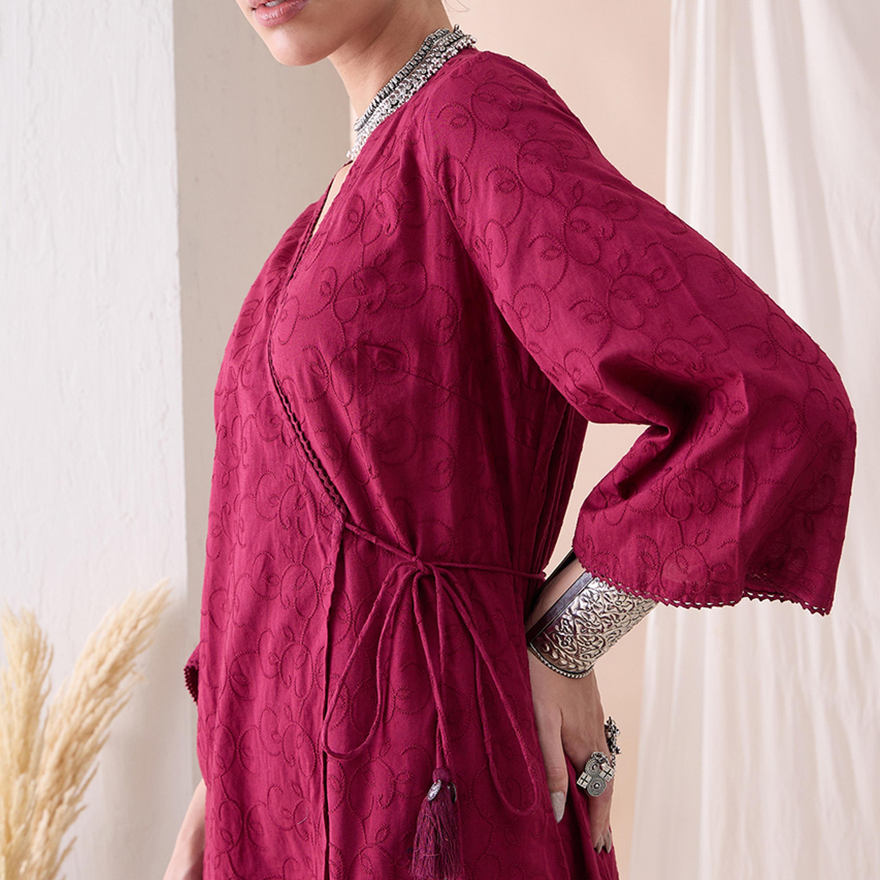 Femmella X Styli Embroidered Cotton V-Neck Wrap Kurta With Straight Fit Pant Set-women-clothing-coordsets-image-6