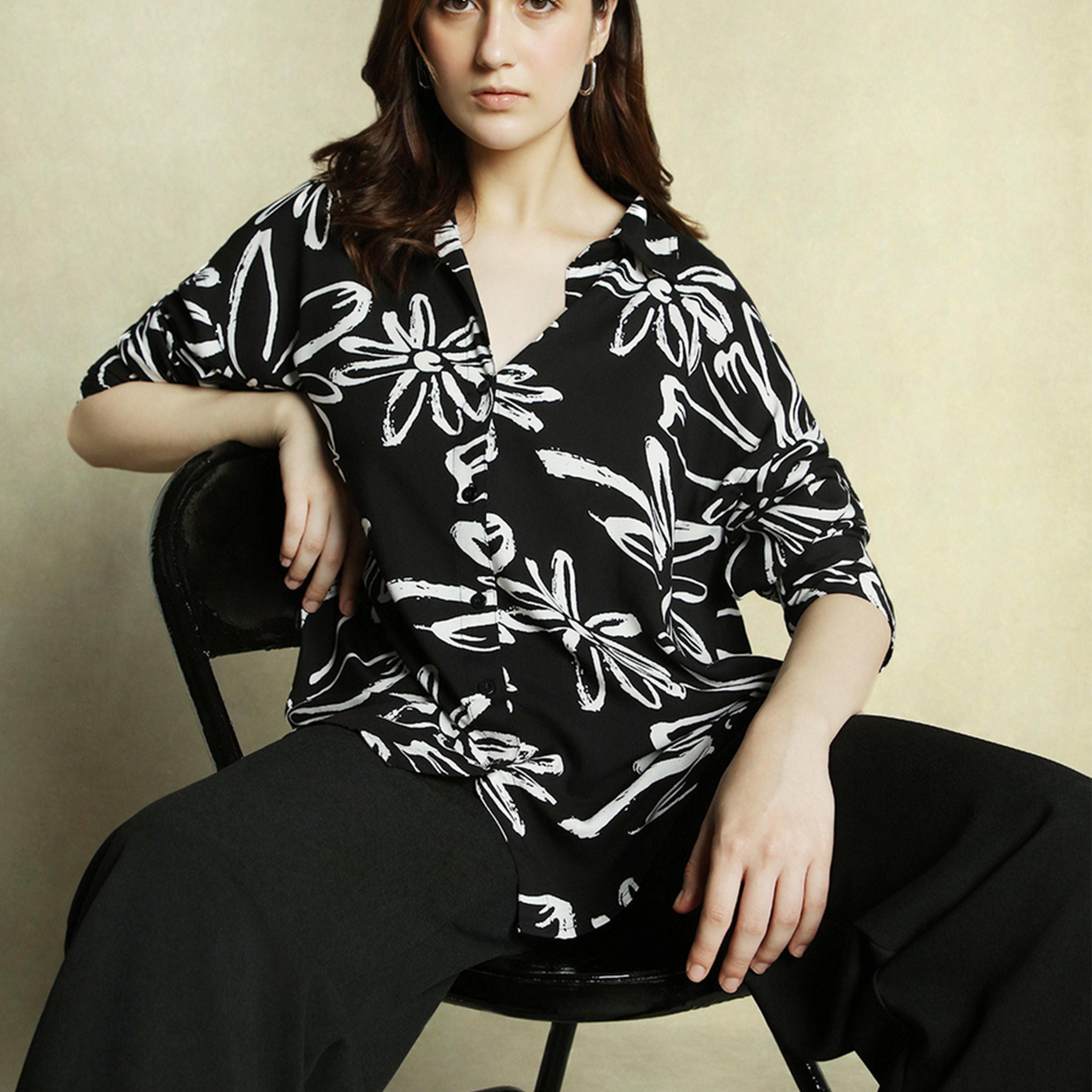 Dennis Lingo X Styli BLACK Oversized Spread Collar Regular Length Casual Occasion Printed Shirt-women-clothing-shirtsandblouses-shirts-image-2