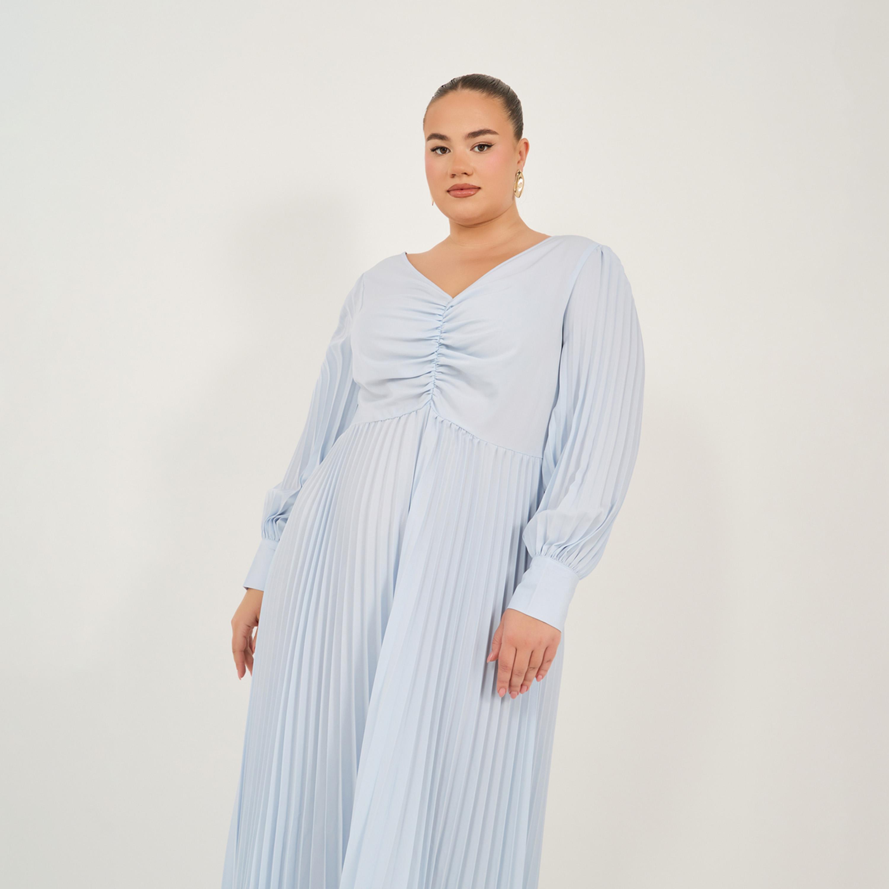 ستايلي - فستان ماكسي بأكمام طويلة وثنيات وقصة A بمقاسات كبيرة-women-clothing-dresses-image-3