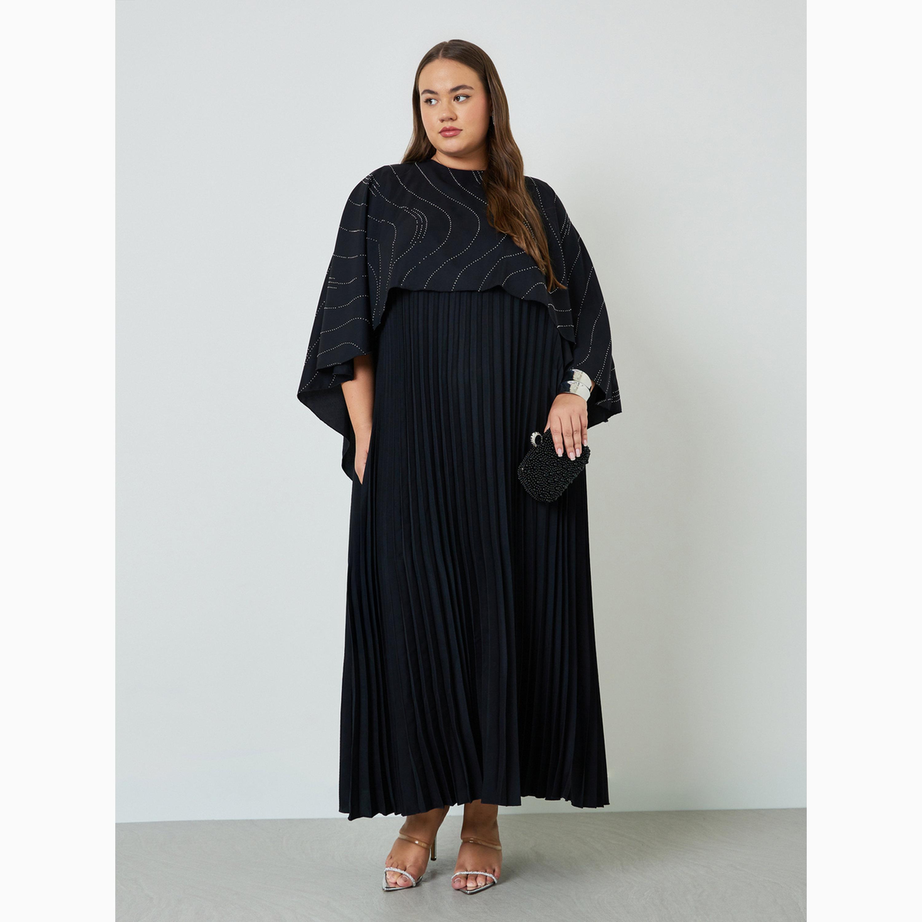 Styli Plus Size Cape Sleeve Pleated Maxi Dress-women-clothing-dresses-image-3