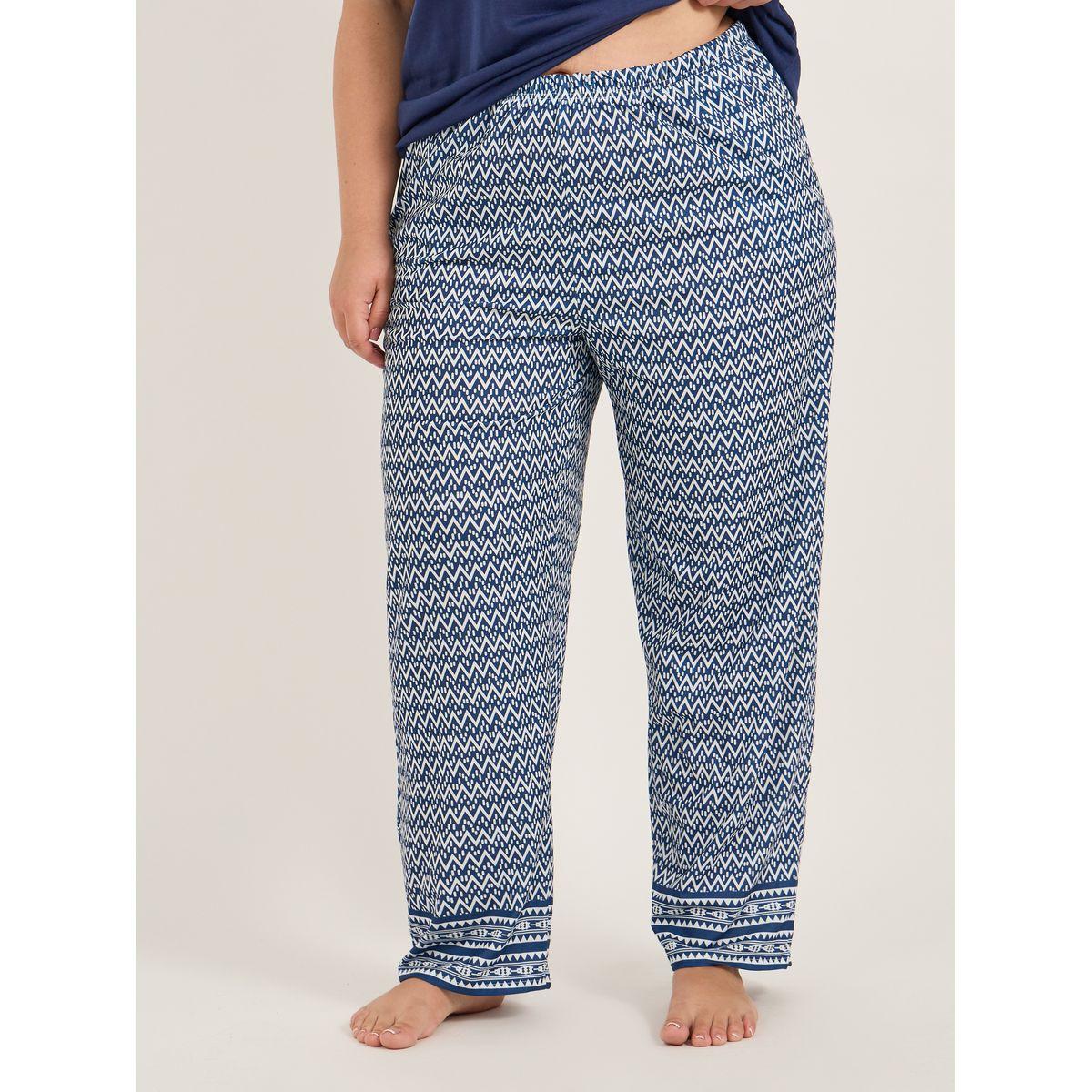 Styli Plus Size Calm Slogan Print T-Shirt and Aztec Print Pyjama Set-women-clothing-nightwear-pyjamas-longsets-image-4