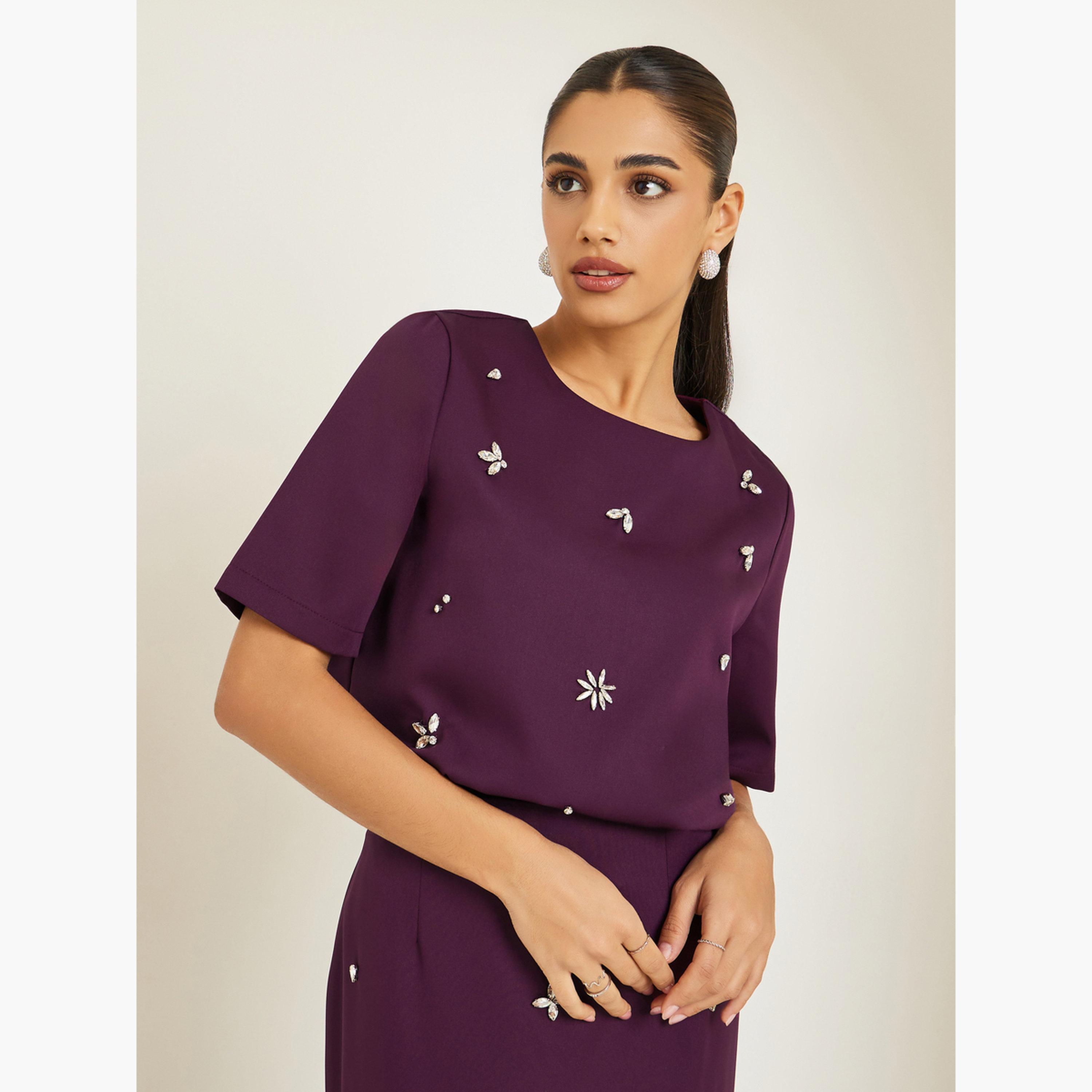 طقم منسق من تنورة وبلوزة منمقة-women-clothing-coordsets-image-2