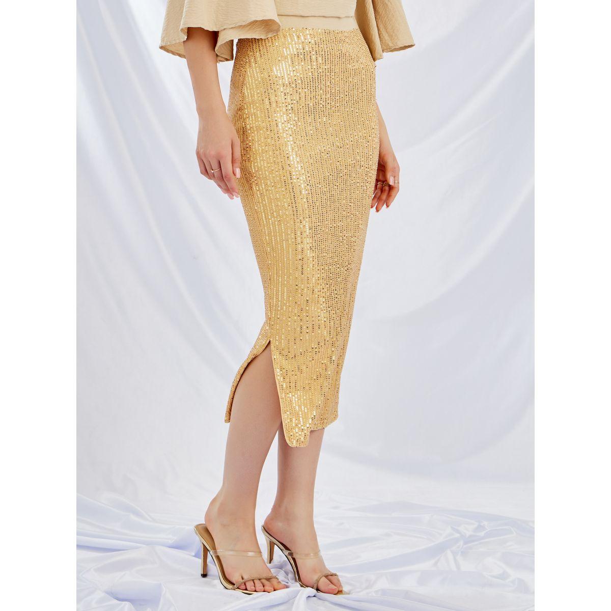 طقم منسق من تنورة منمقة بالترتر مع بلوزة سادة بياقة عالية-women-clothing-coordsets-image-4