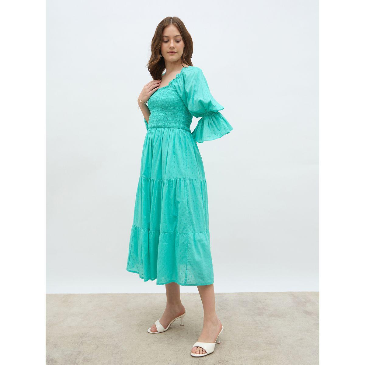 فستان ميدي بياقة مربعة وتفاصيل مُجمعة-women-clothing-dresses-image-3