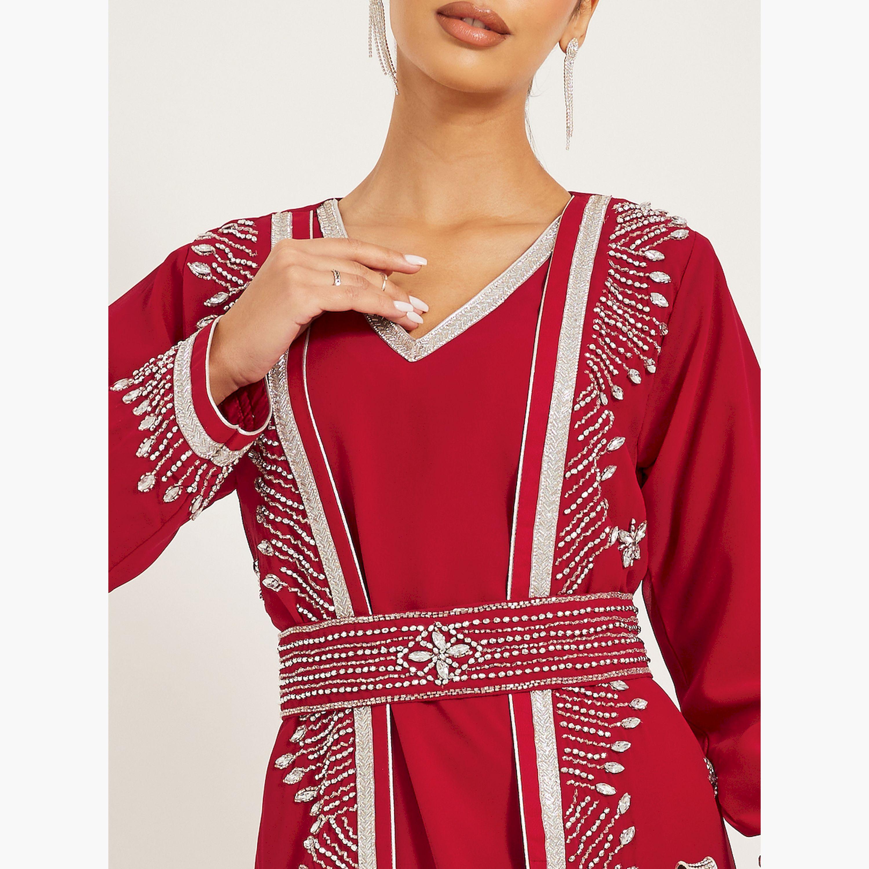 ماكسيم كرييشنز × ستايلي - جلابية مطرزة بحزام-women-arabicclothing-jalabiyas-image-4