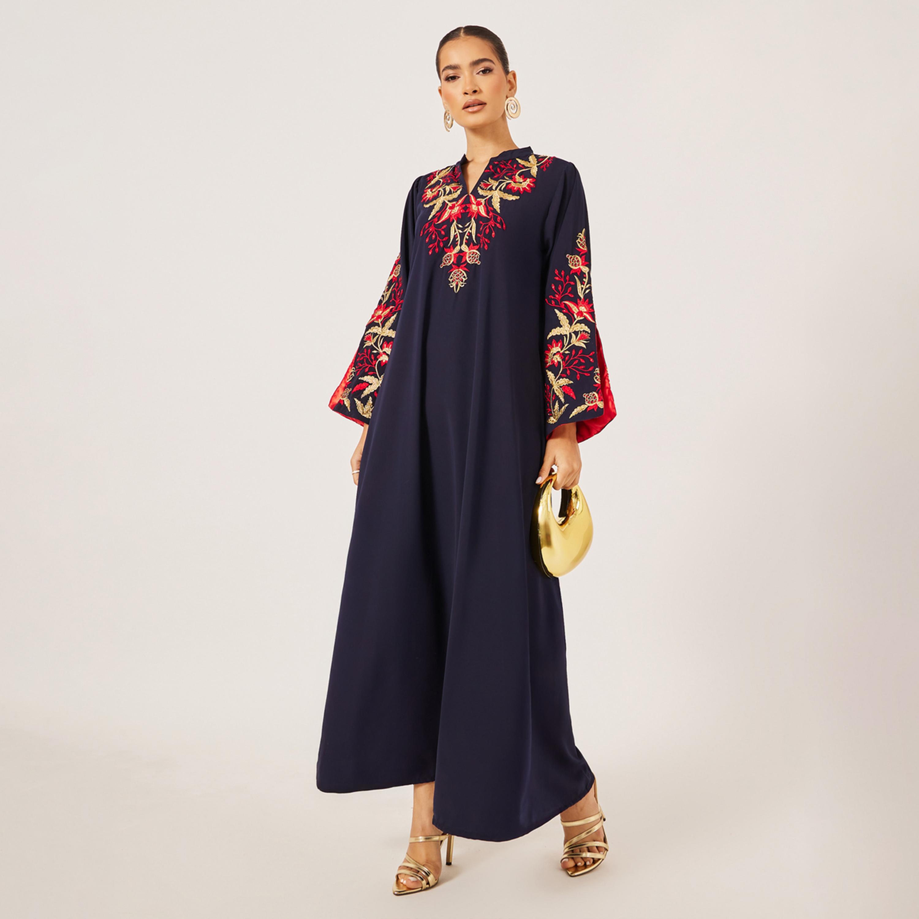 ماكسيم كرييشنز - جلابية مطرزة بياقة وقصّة A-women-arabicclothing-jalabiyas-image-2