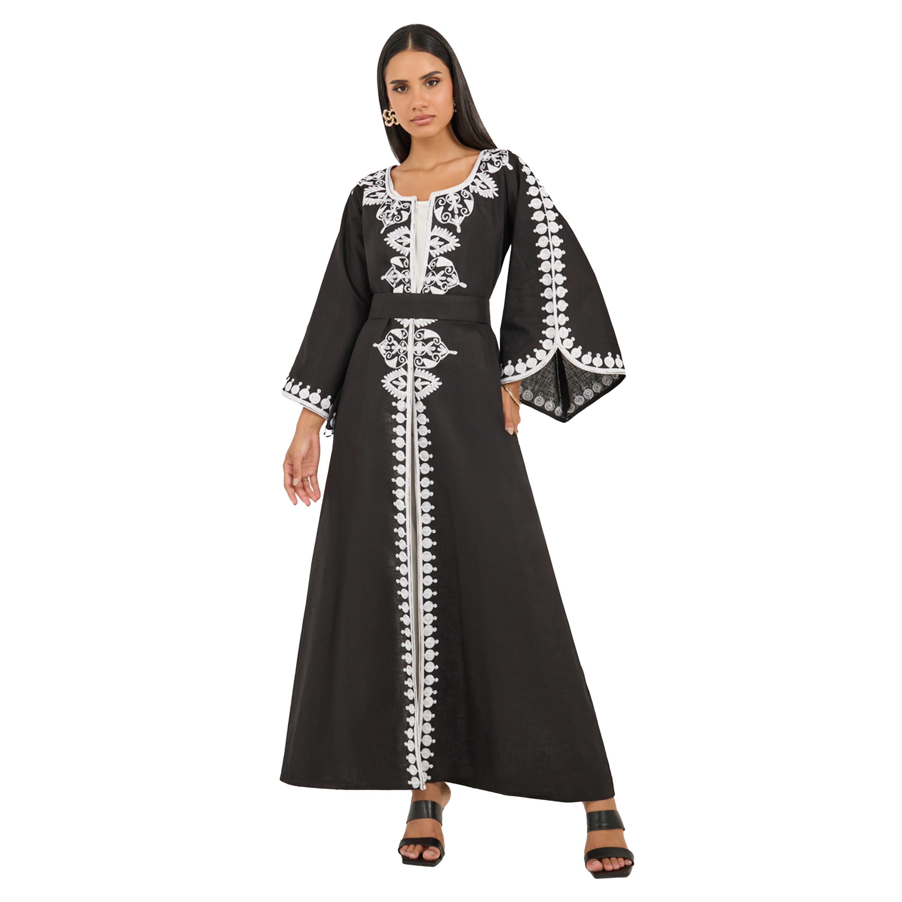 ماكسيم كرييشنز × ستايلي - جلابية مطرزة بأكمام جرس وقصّة A-women-arabicclothing-jalabiyas-image-1