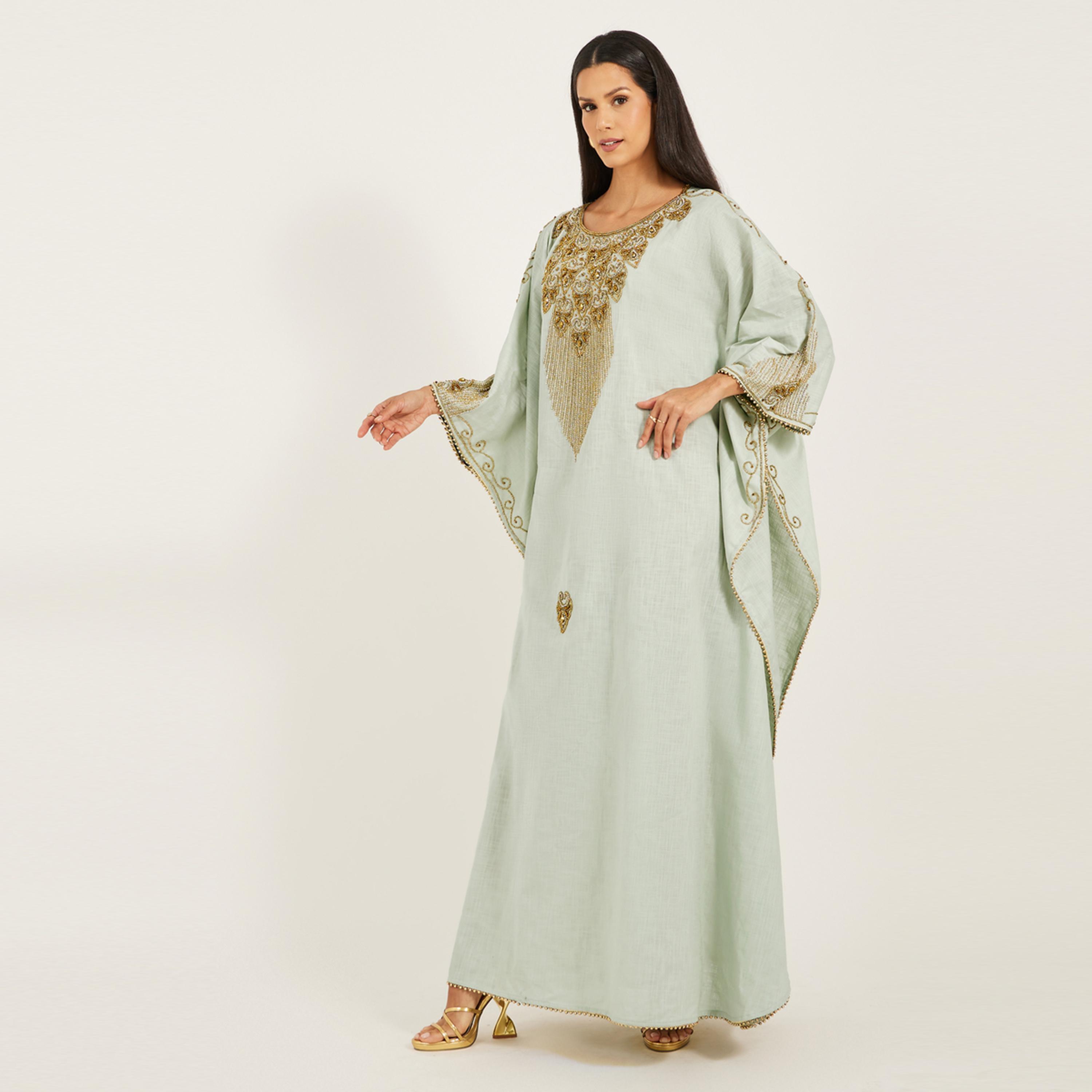 ماكسيم كرييشن × ستايلي - جلابية ذهبية مطرزة يدويا من قماش الكتان الخالص-women-arabicclothing-jalabiyas-image-1