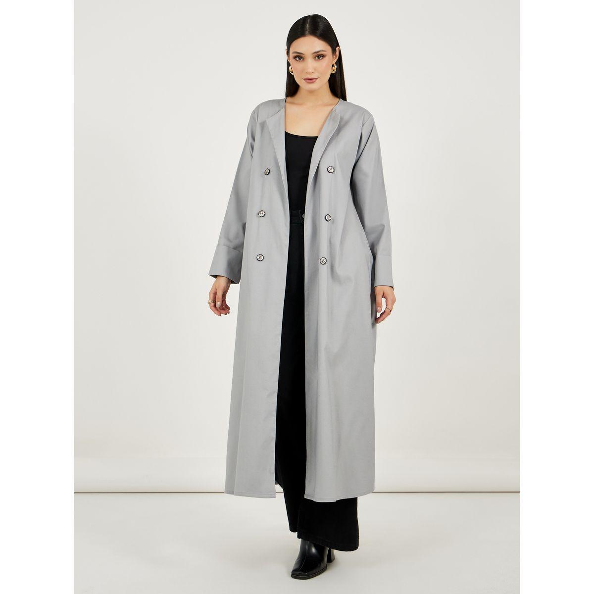 عباية بتفاصيل بارزة الملمس وأزرار-women-arabicclothing-abayas-image-1