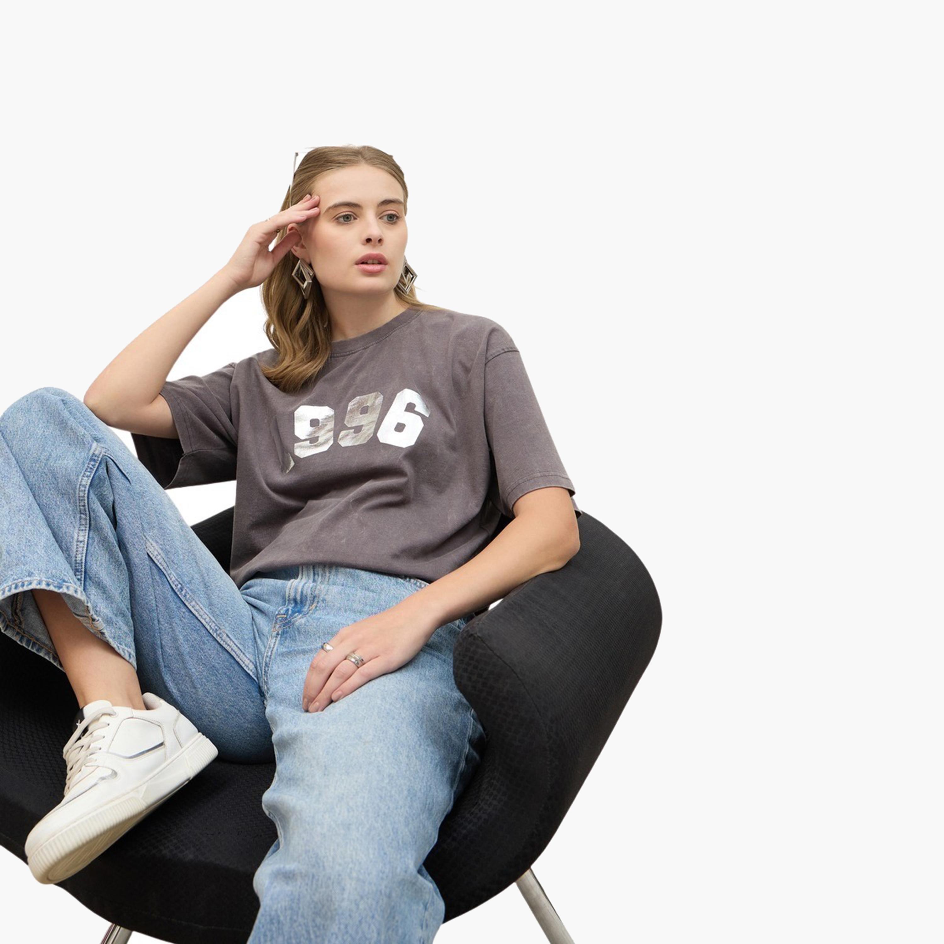 Styli Acid Washed 1998 Foil Slogan Print Oversized T-Shirt-women-clothing-tshirts-image-6