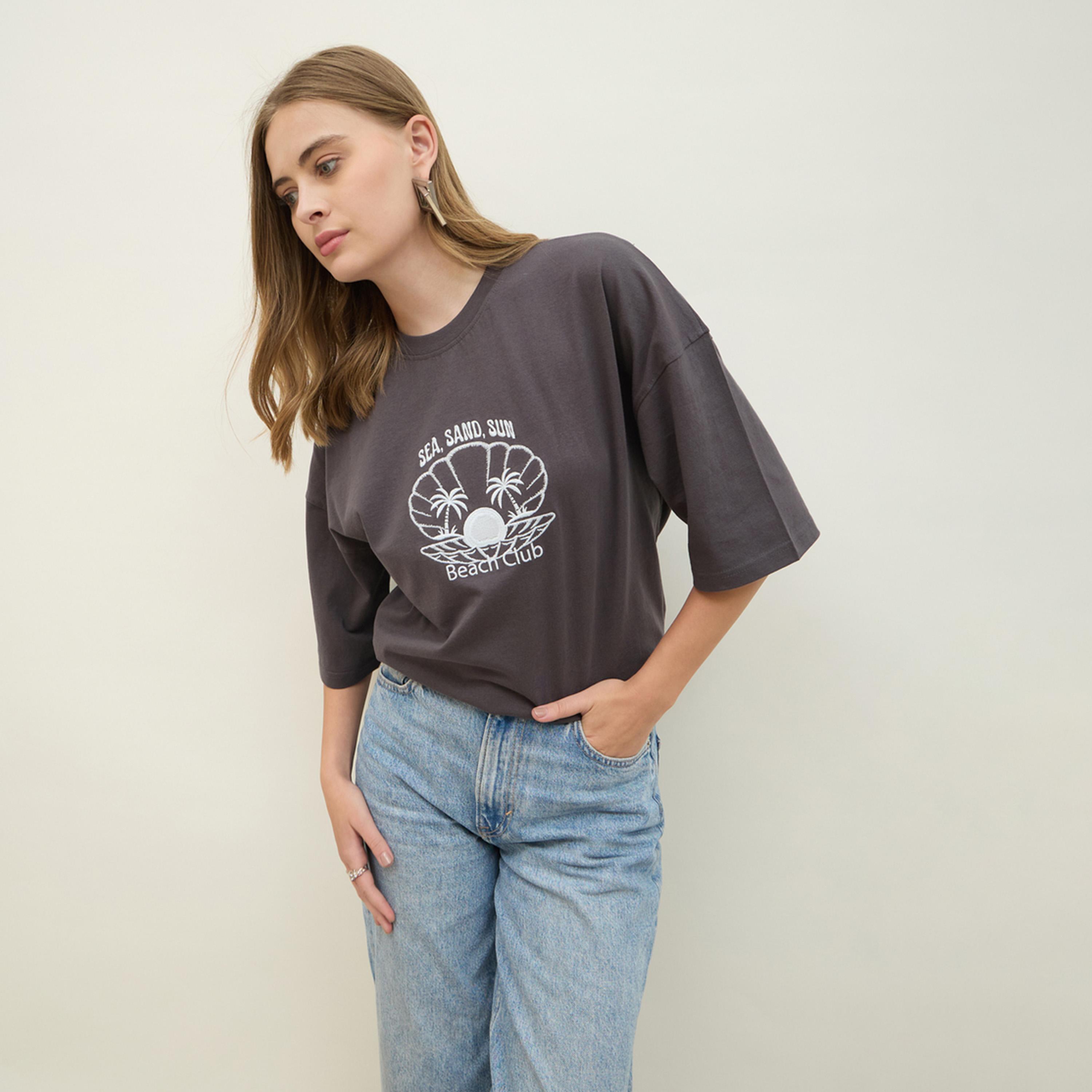 Styli Embroidered Dropped Shoulder Oversized T-Shirt-women-clothing-tshirts-image-6