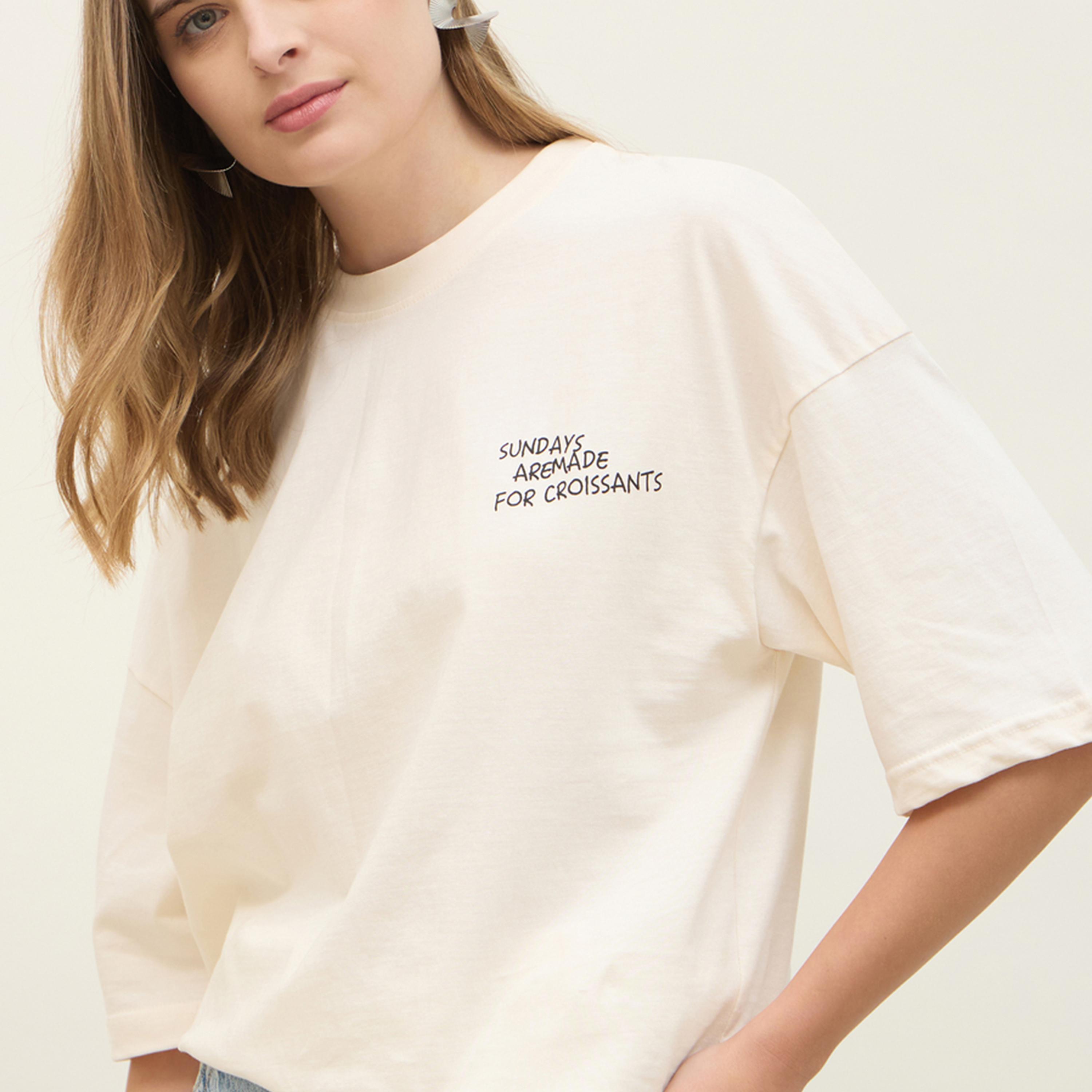 Styli Croissants Graphic Print Dropped Shoulder Oversized T-Shirt-women-clothing-tshirts-image-4